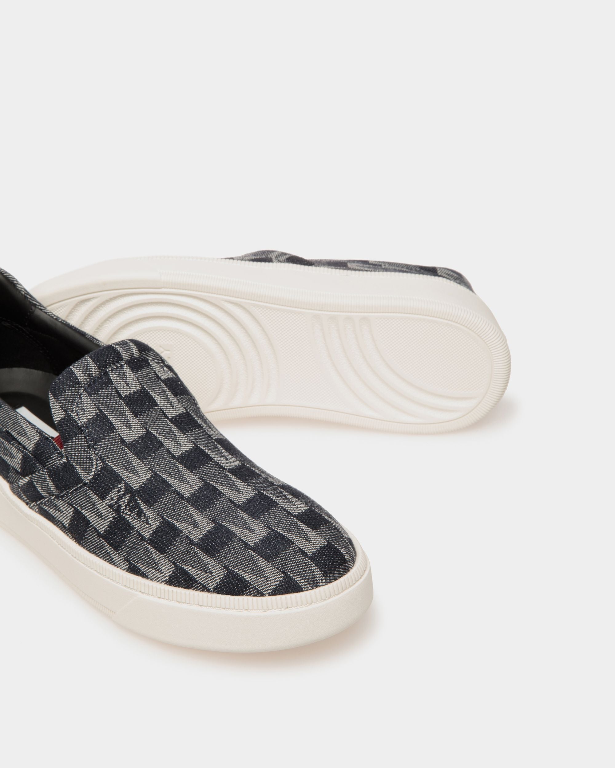 Bally Global - Sneaker Slip-On Raise En Denim Bleu - Bleu