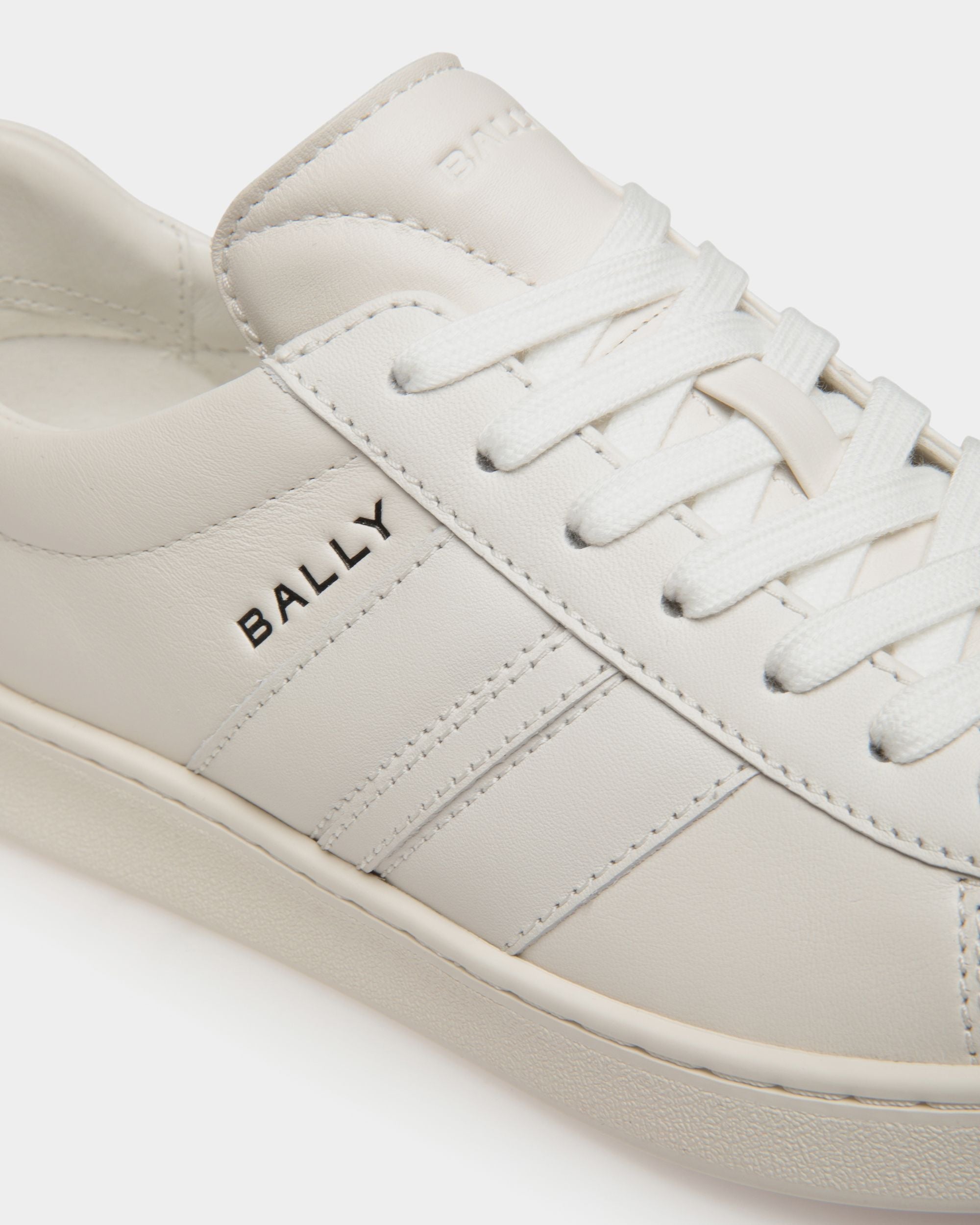 Bally Global - Tennis Sneaker In White Leather - White