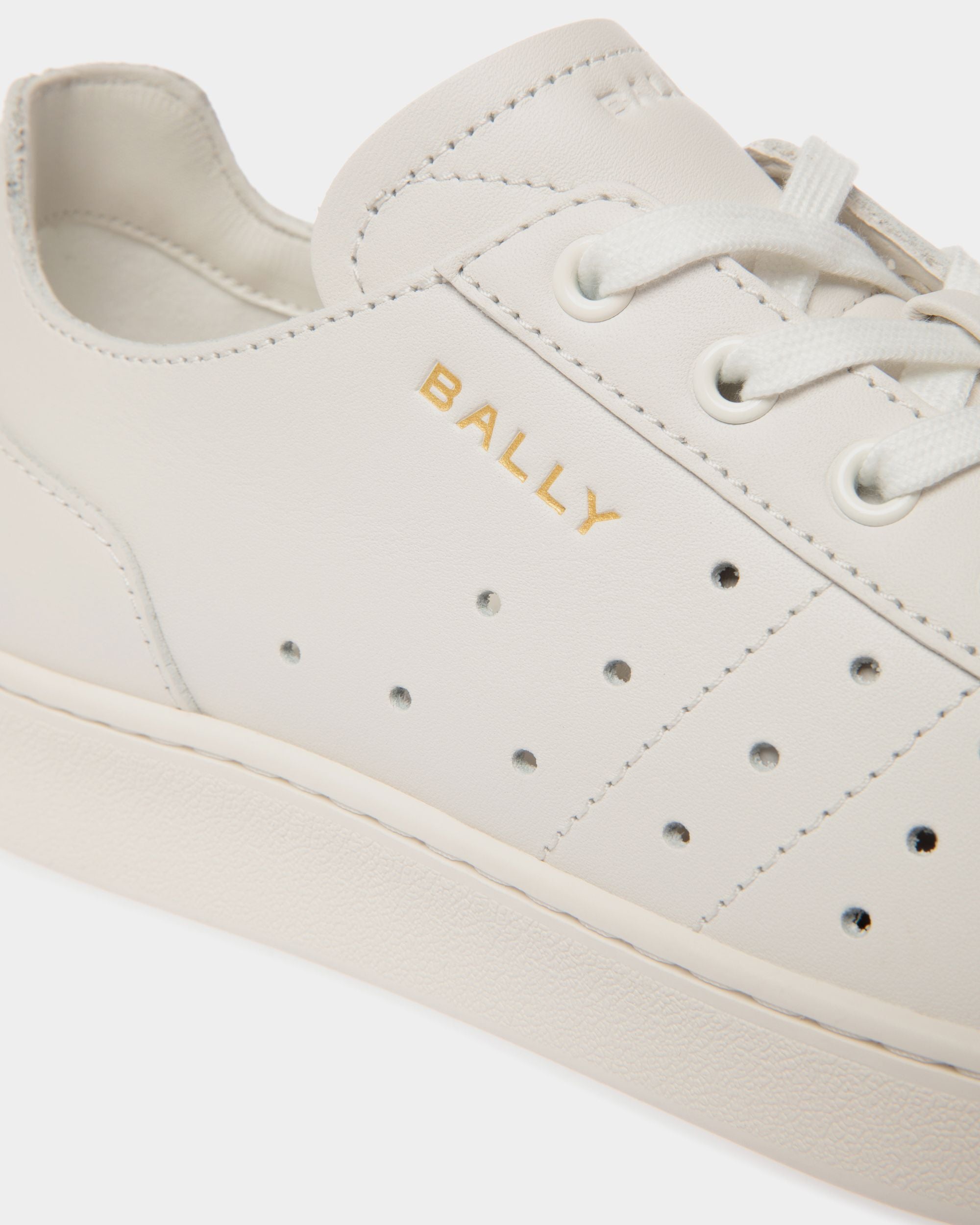 Bally Global - Tennis Sneaker in White Leather - White