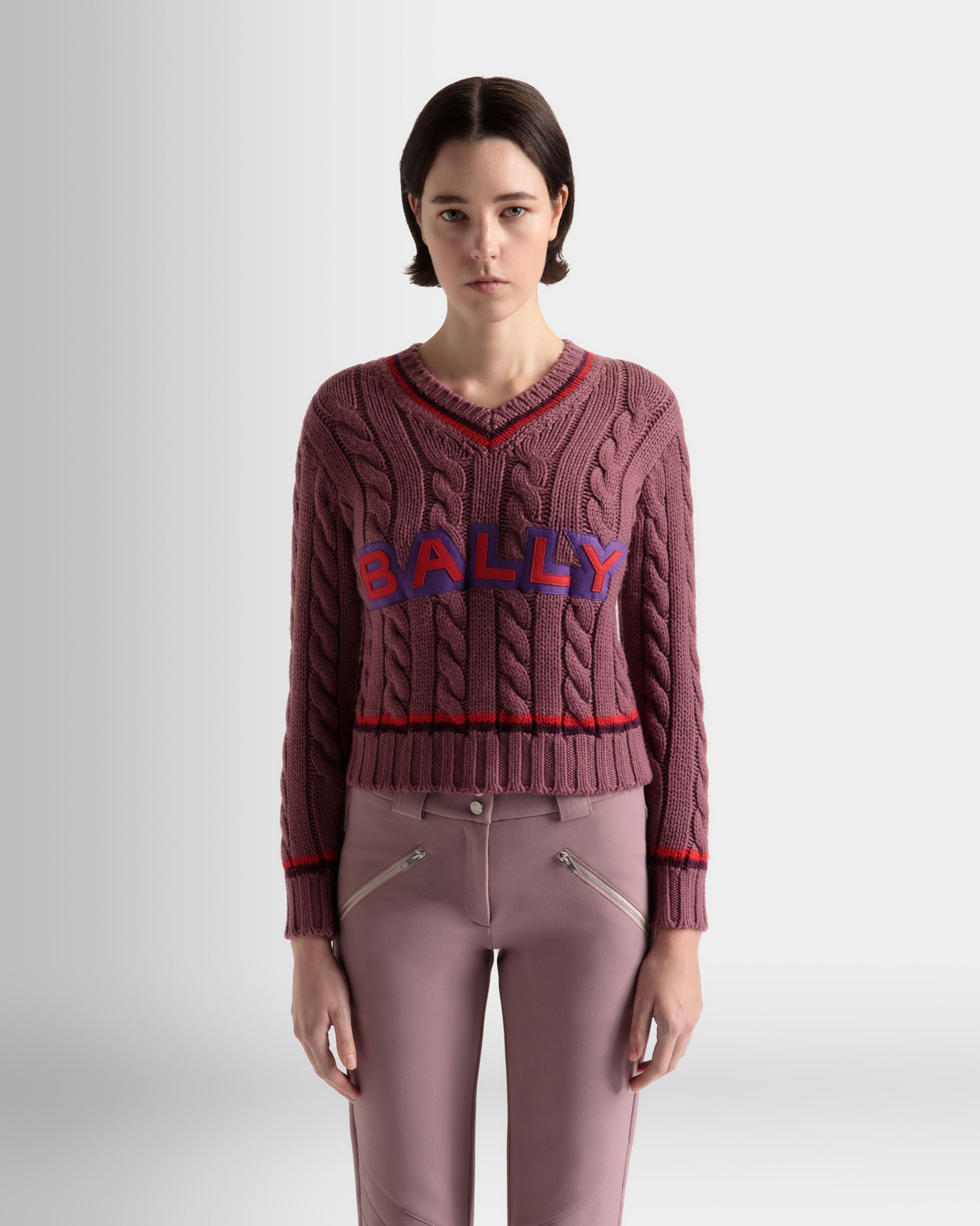 Bally Global - V-Neck Sweater In Light Pink Wool - Violet
