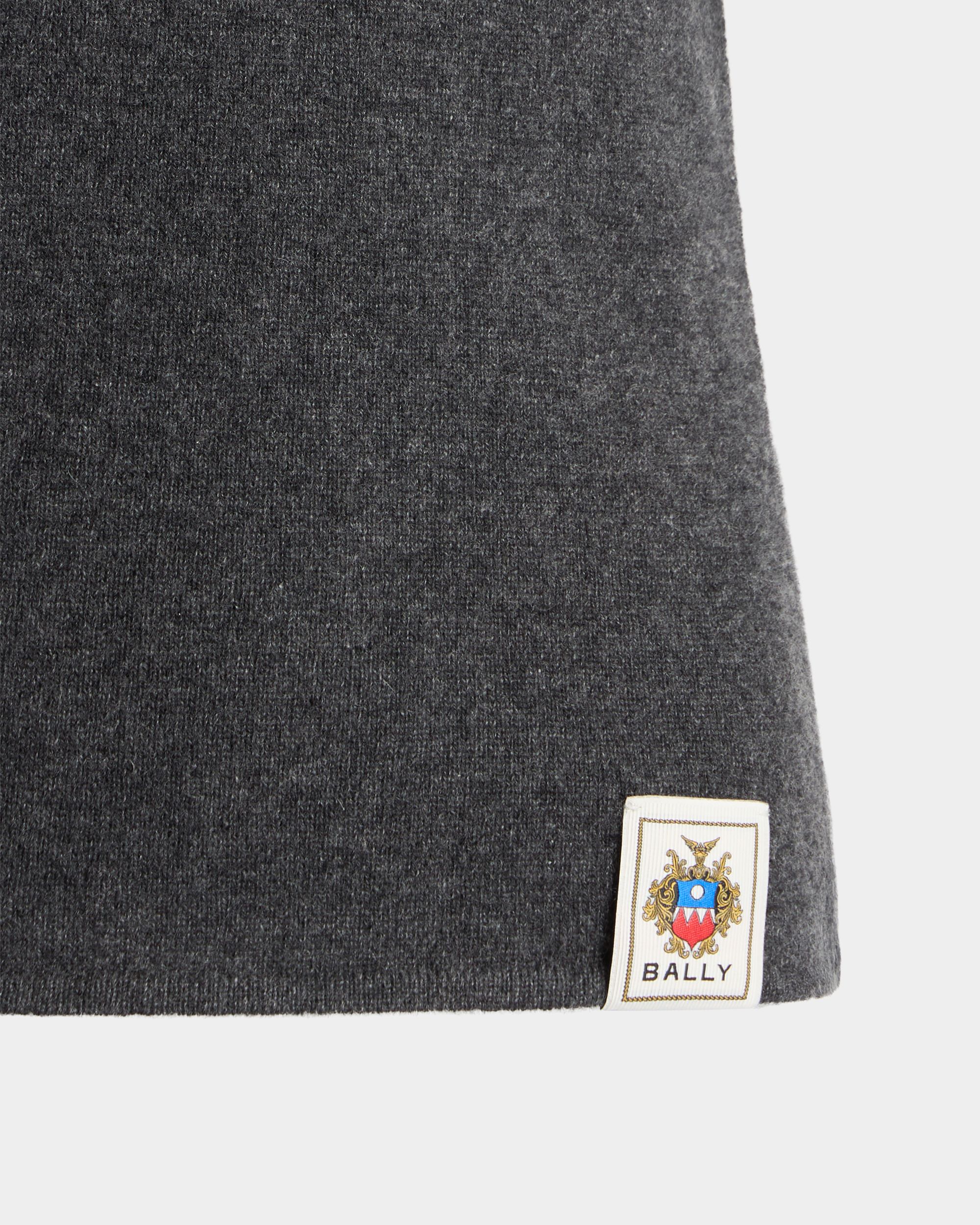 Bally Global - Knit Top in Dark Grey Cashmere - Grey