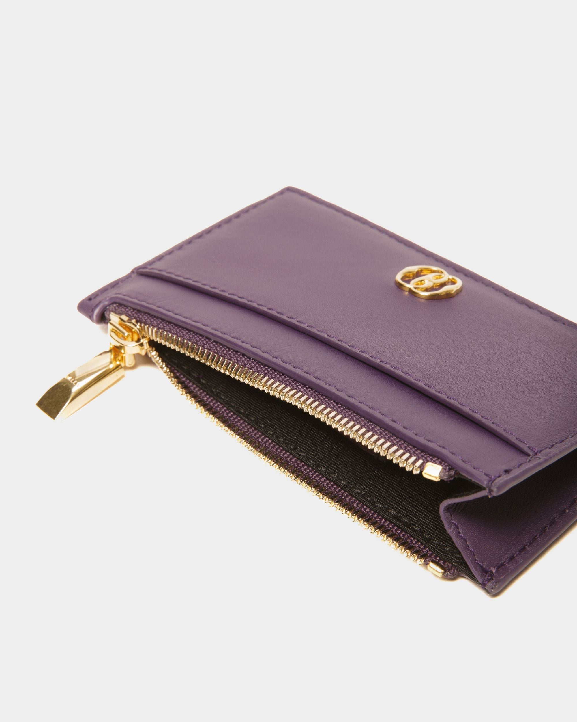 Bally Global - Emblem Business Card Holder In Orchid Leather - Púrpura