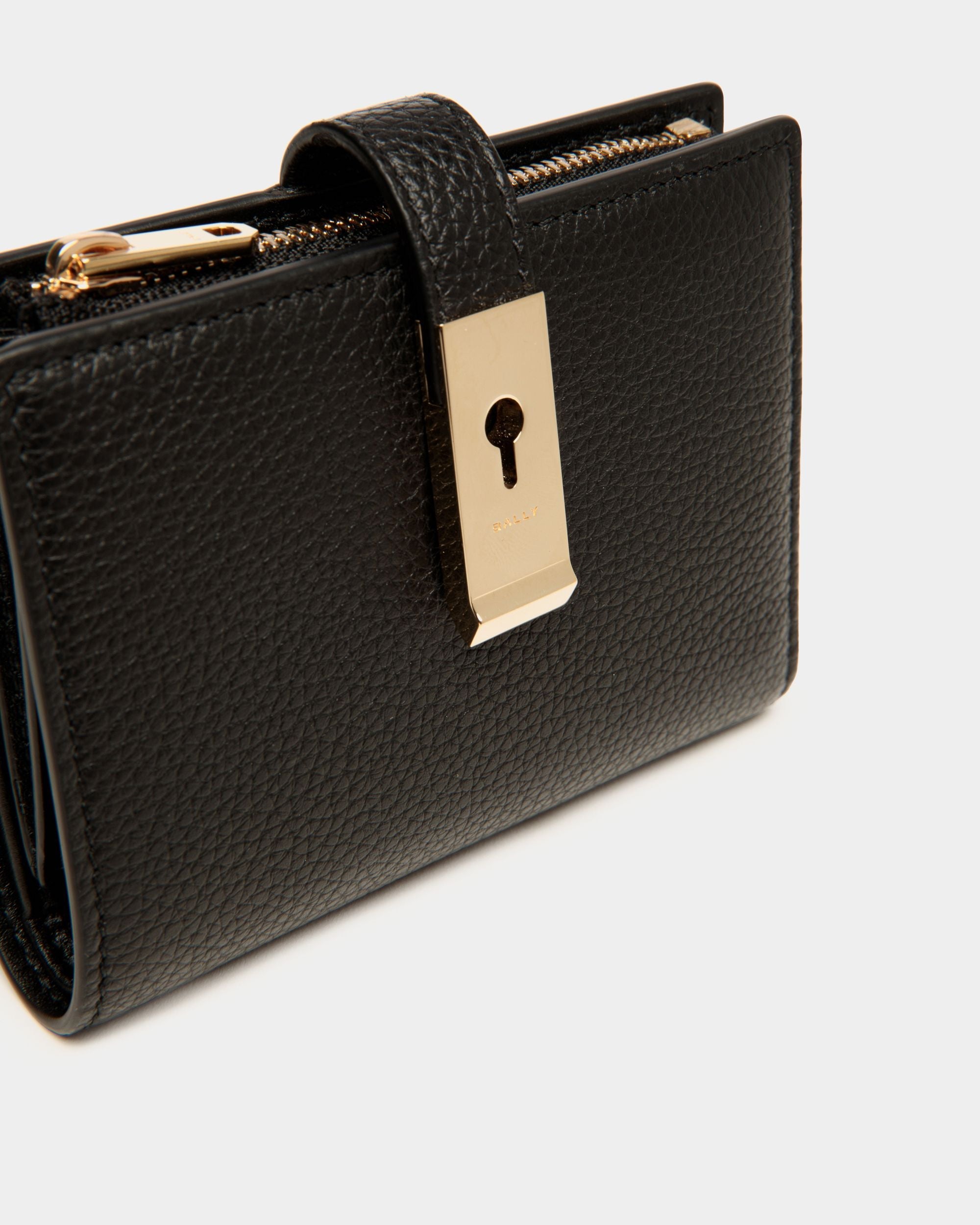 Bally Global - Lock Me Wallet In Black Grained Leather - Negro