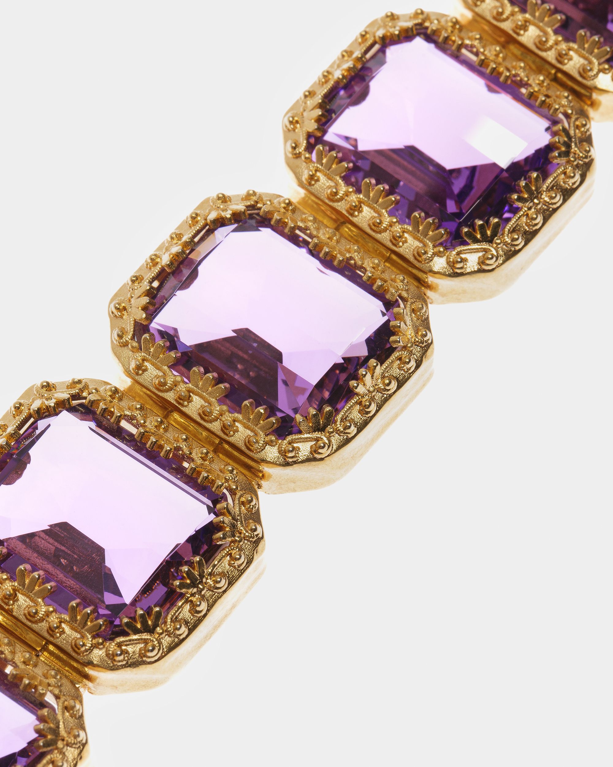 Bally Global - Cocktail Bracelet In Amethyst - Multicolor