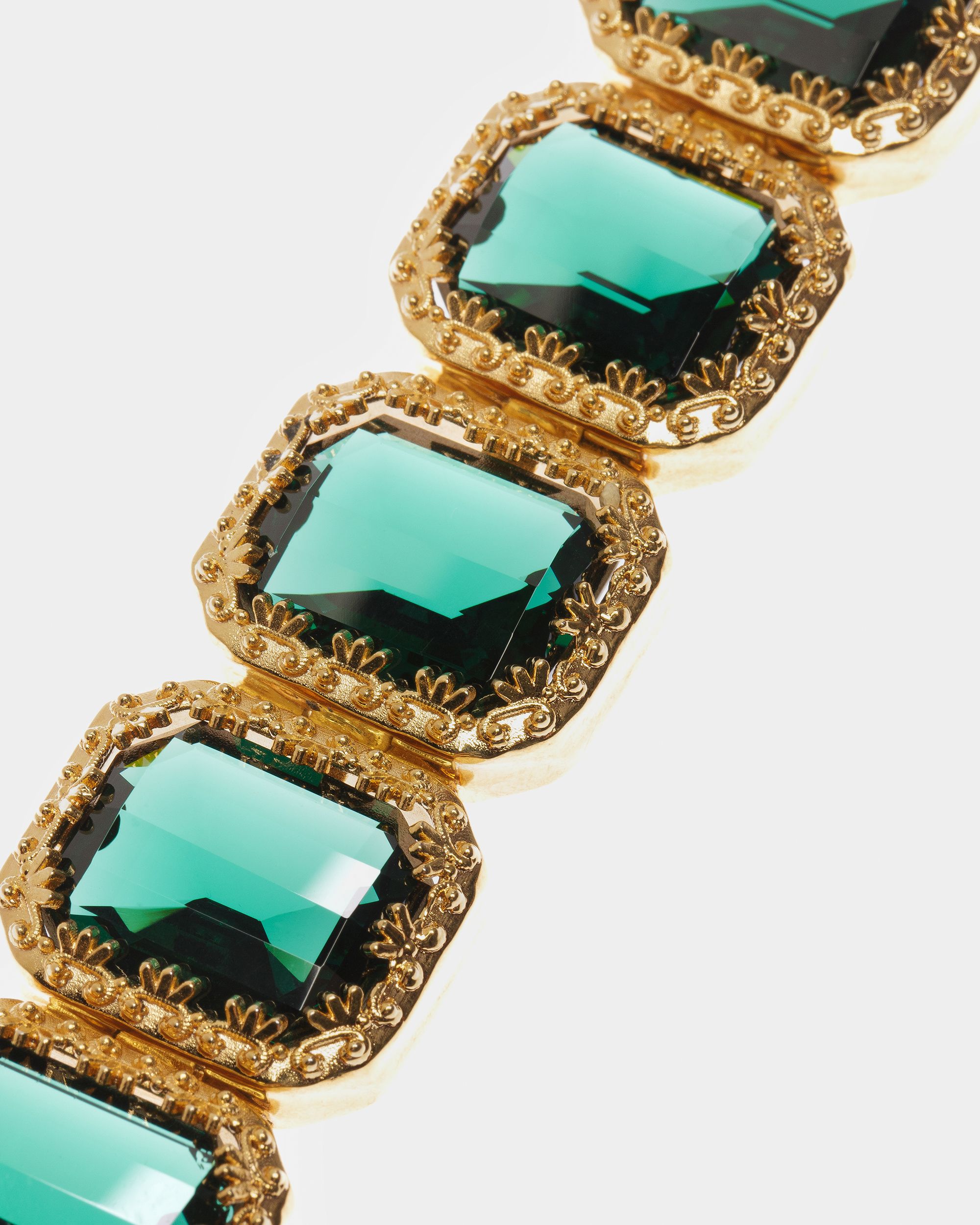 Bally Global - Cocktail Bracelet In Emerald - Green