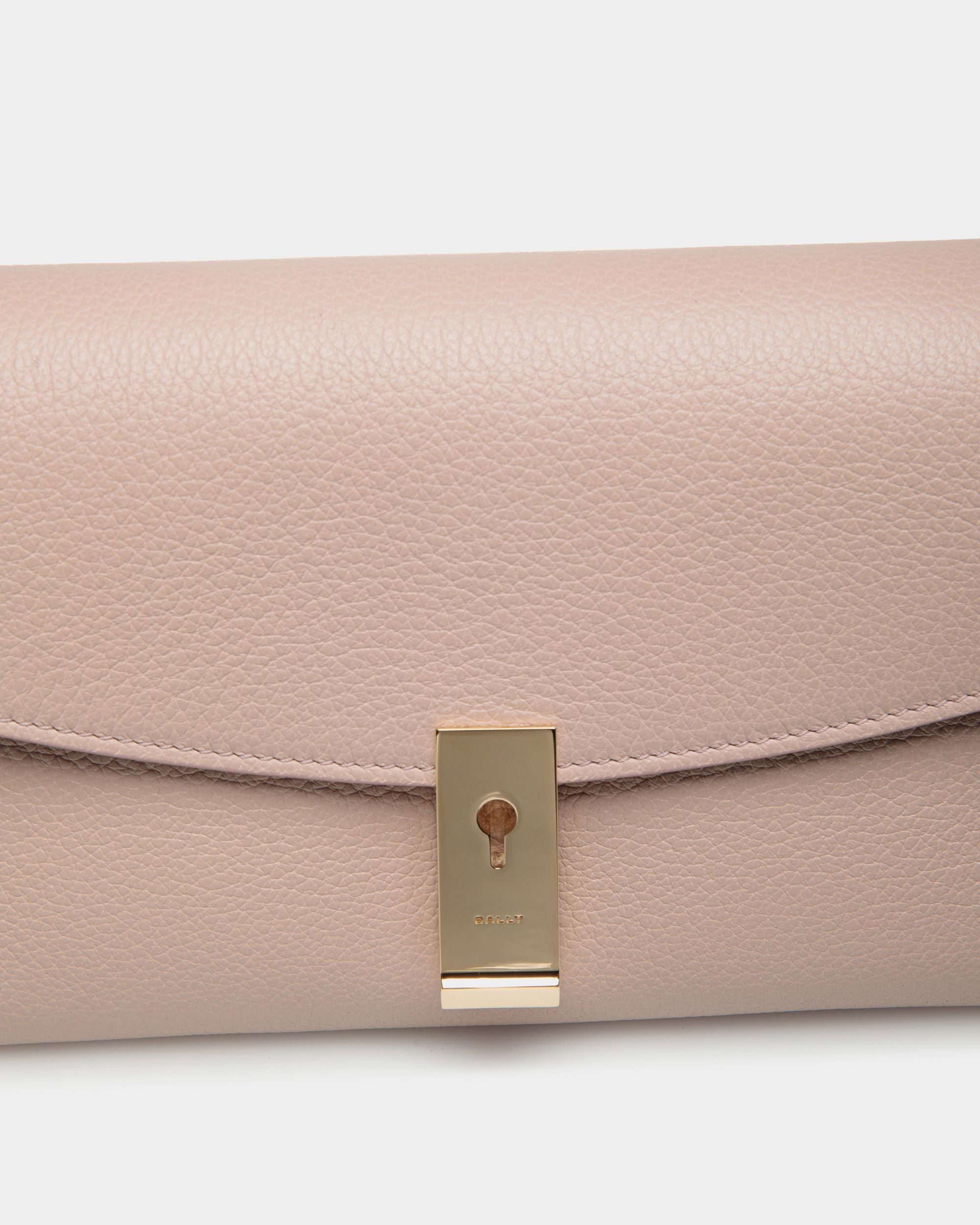 Bally Global - Minibolso Multiusos Lock Me De Piel Granulada Light Beige - Beige