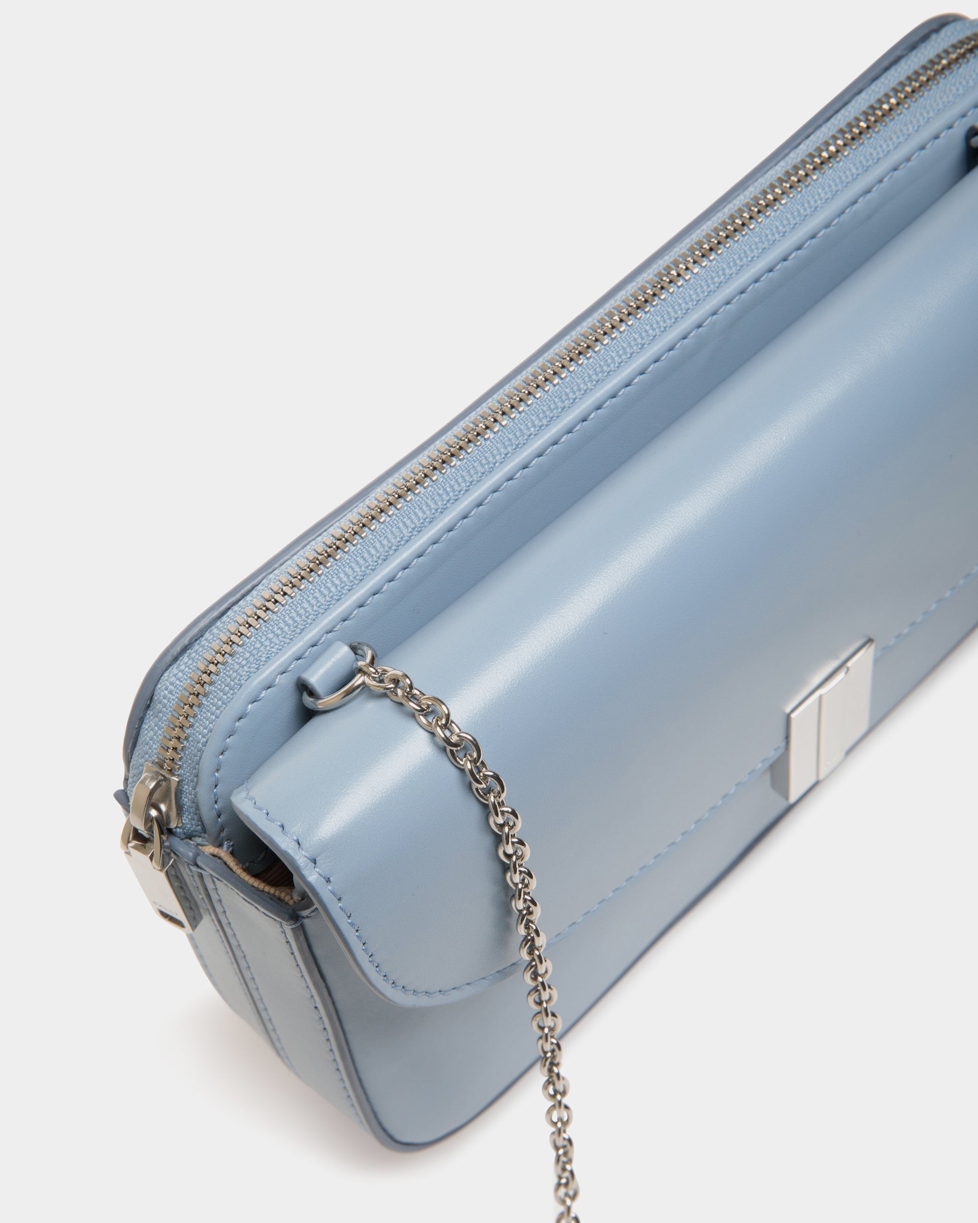 Bally Global - Ollam Phone Wallet in Light Blue Leather - Blue