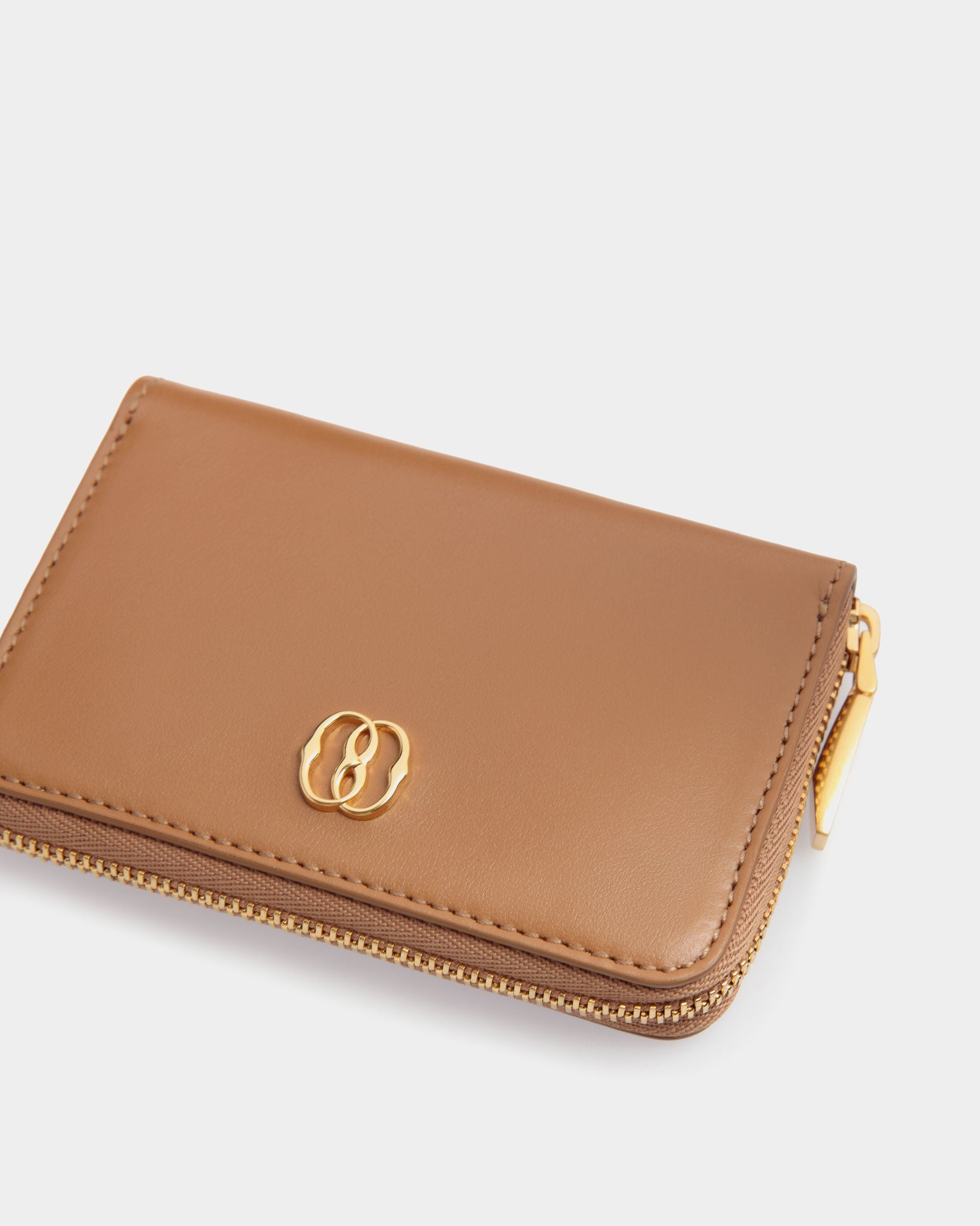 Bally Global - Emblem Wallet In Brown Leather - Brown