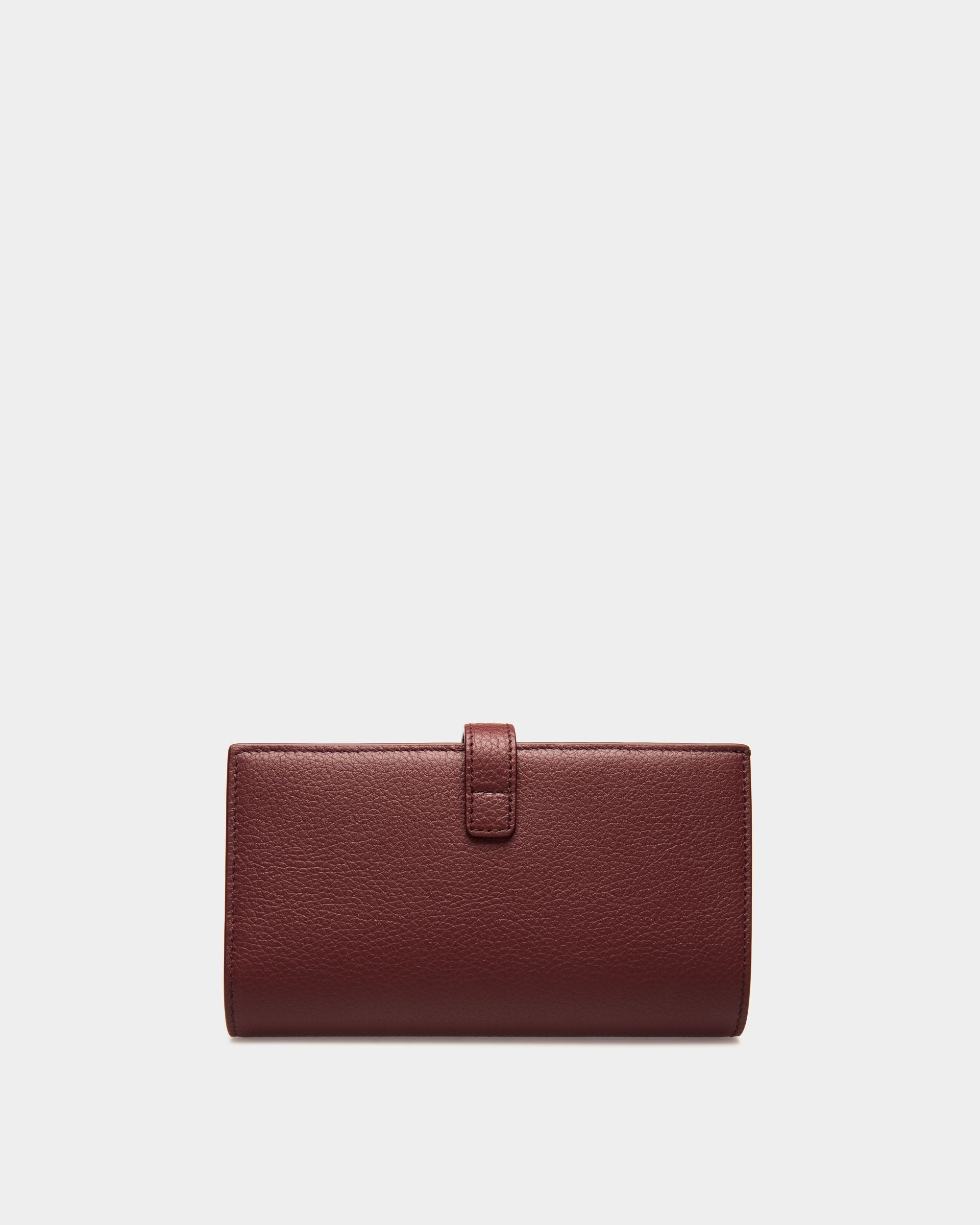 Bally Global - Lock Me Long Wallet In Andorra Grained Leather - Rojo