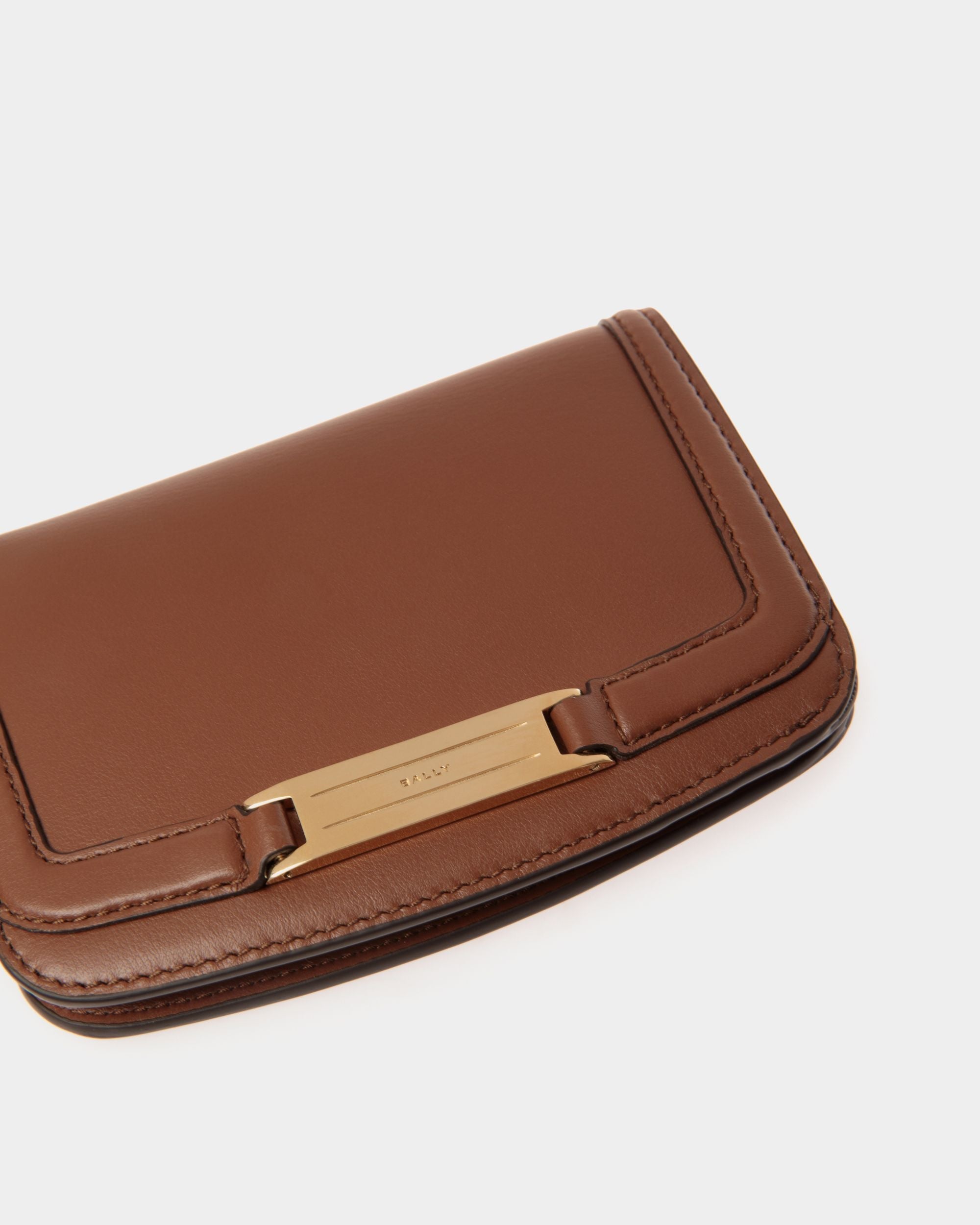 Bally Global - Deco Wallet in Brown Leather - Brown