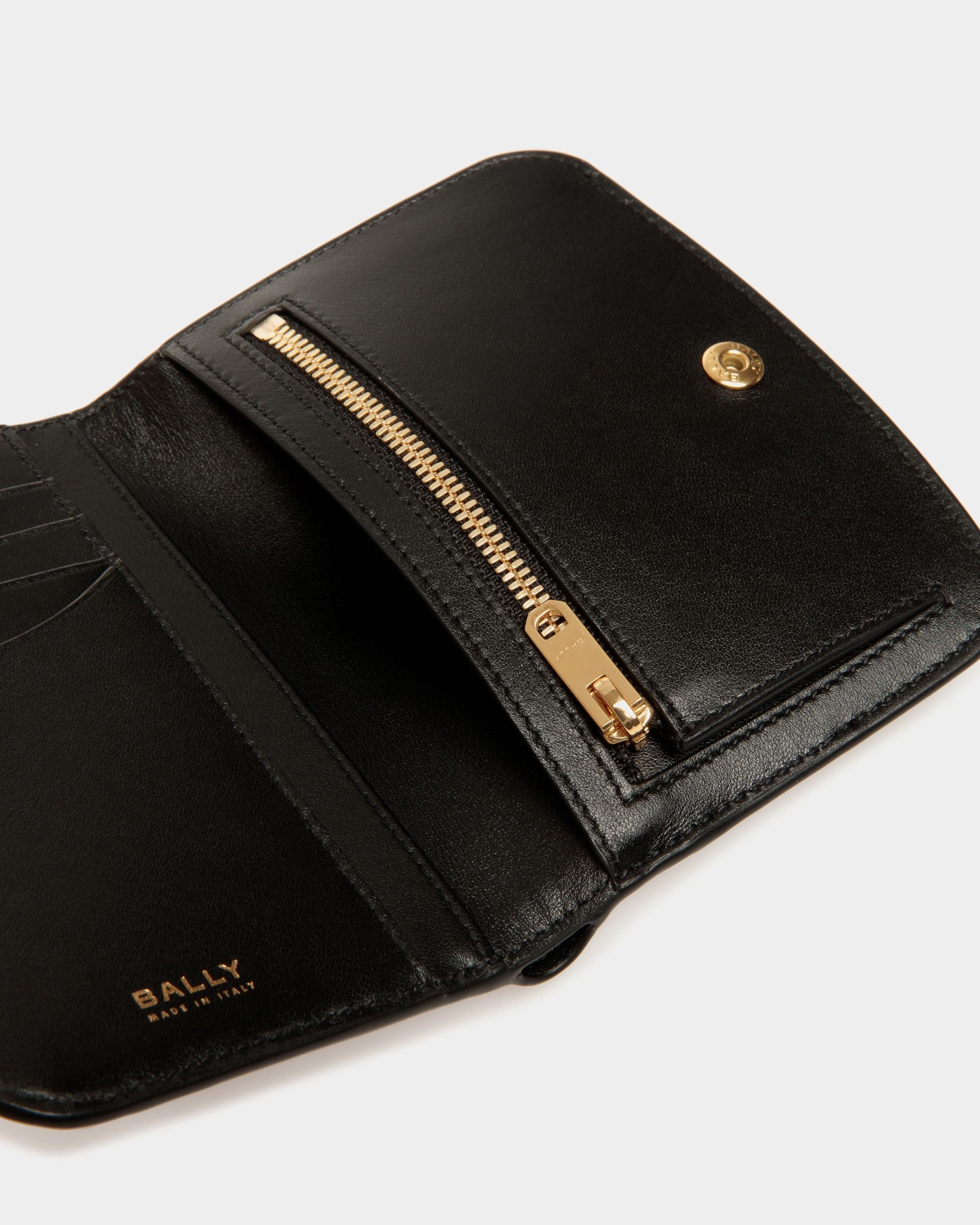 Bally Global - Deco Wallet in Black Leather - Black