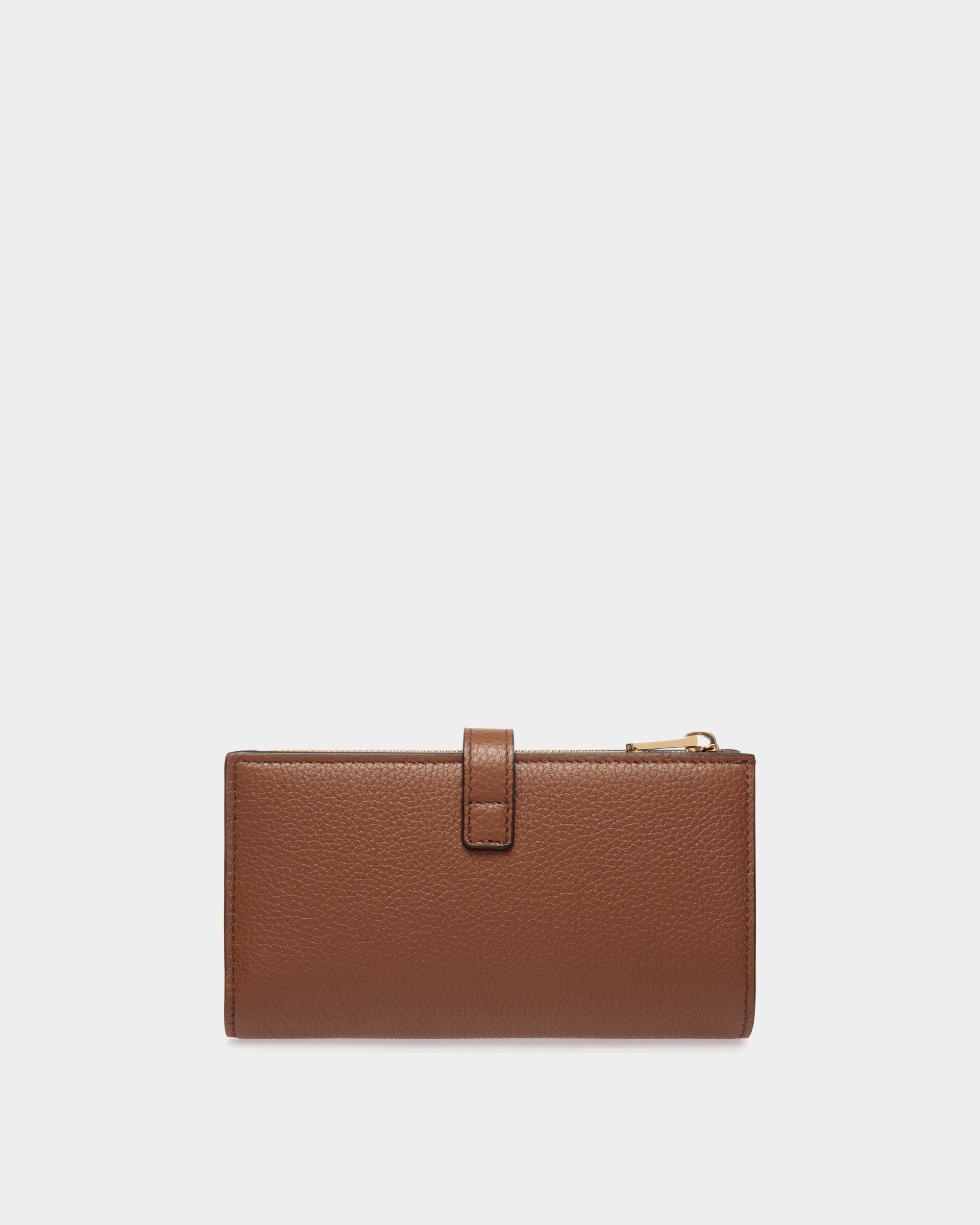 Bally Global - Lock Me Long Wallet in Brown Grained Leather - Brown