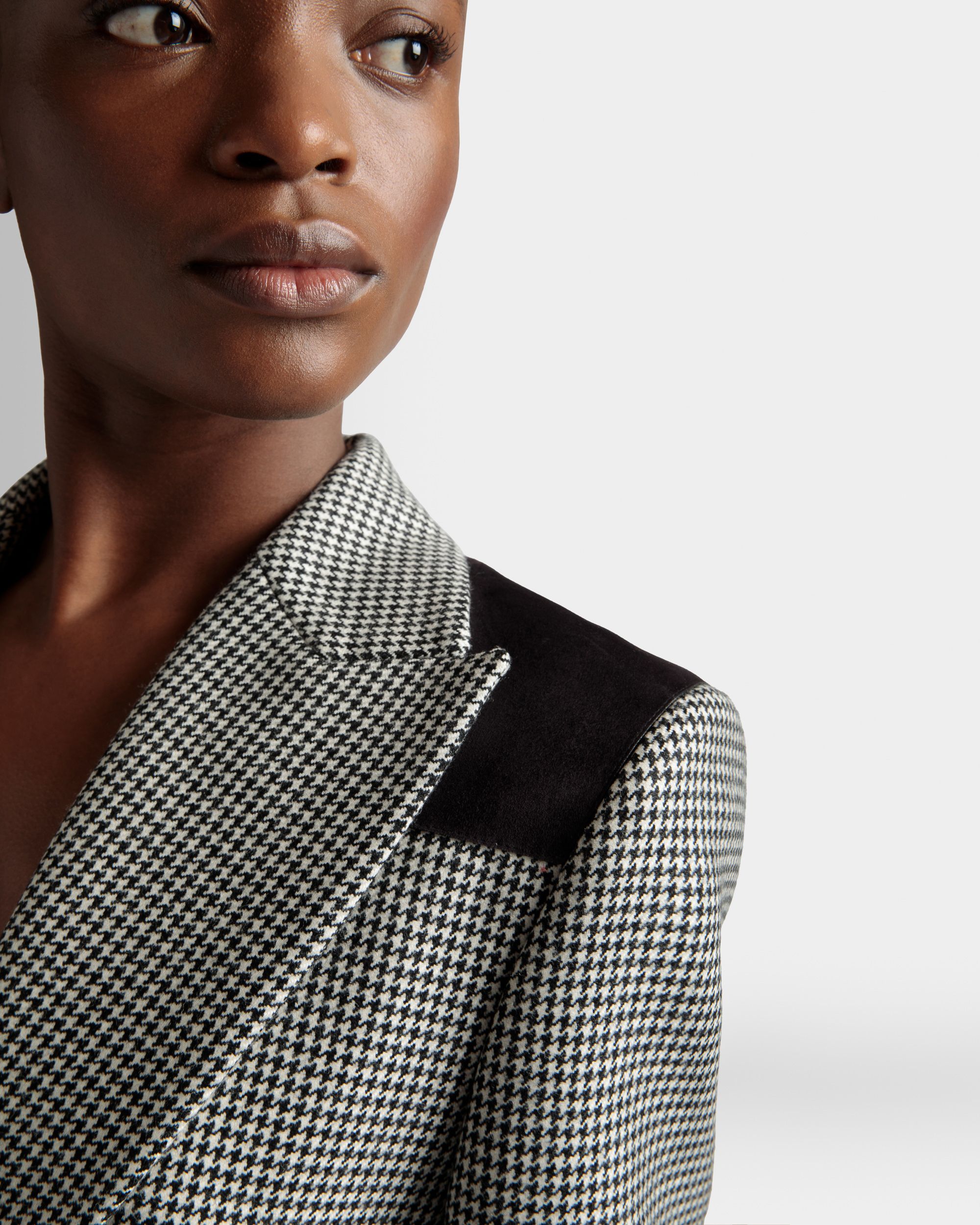 Bally Global - Dogtooth Jacket In Black And White Wool - Black