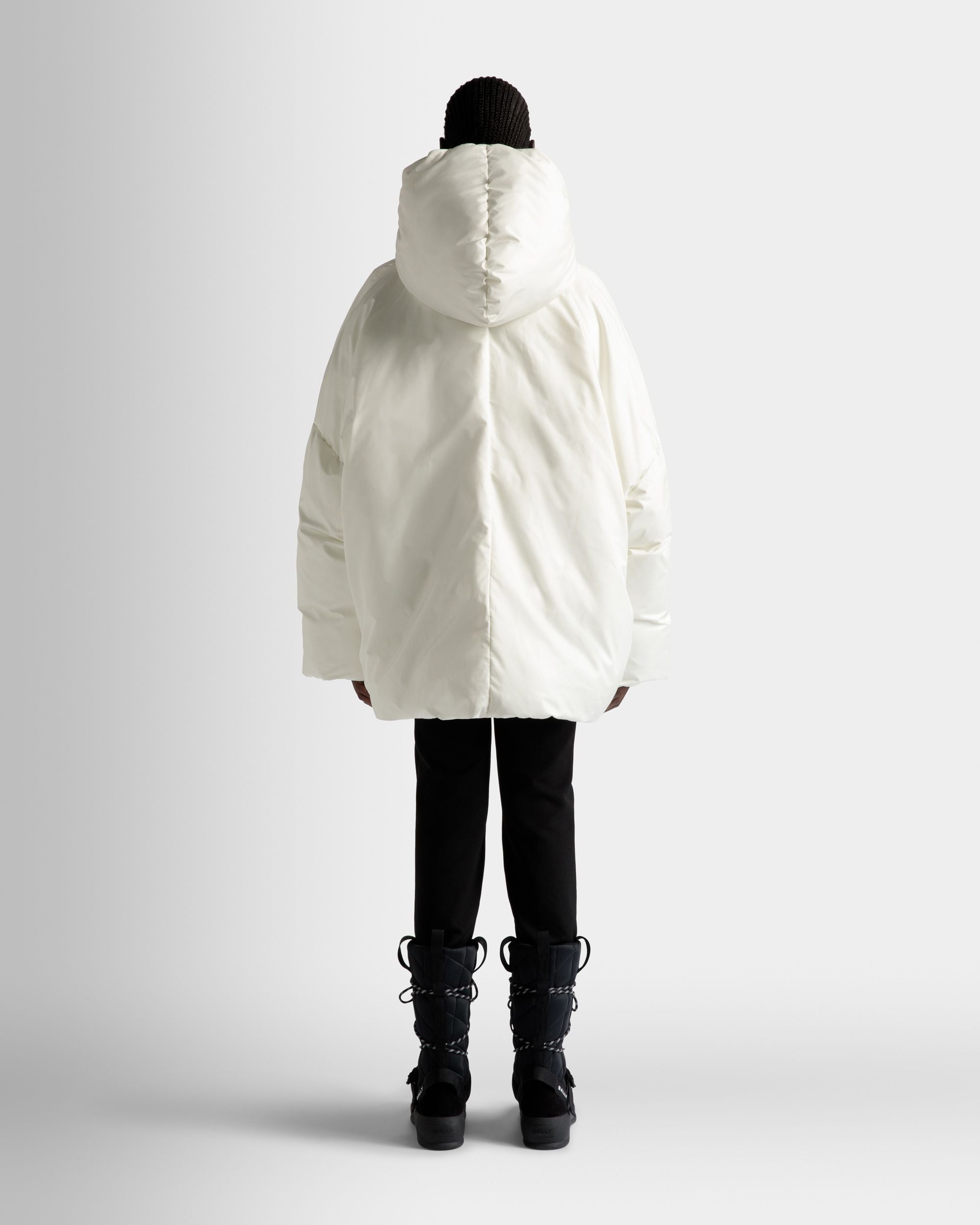 Bally Global - Puffer Jacket In White Nylon - White
