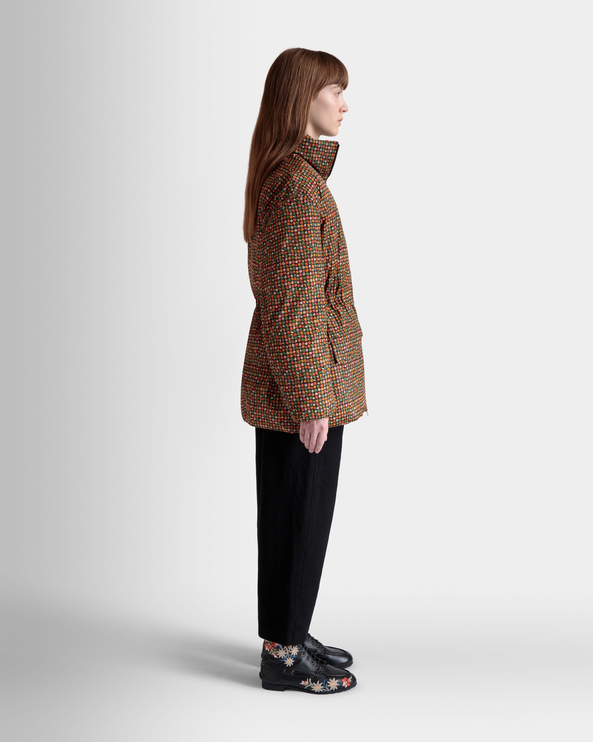Bally Global - Doudoune De La Capsule D’hiver En Nylon Recyclé Multicolore Ornée De Fleurs Des Alpes - Multicolore
