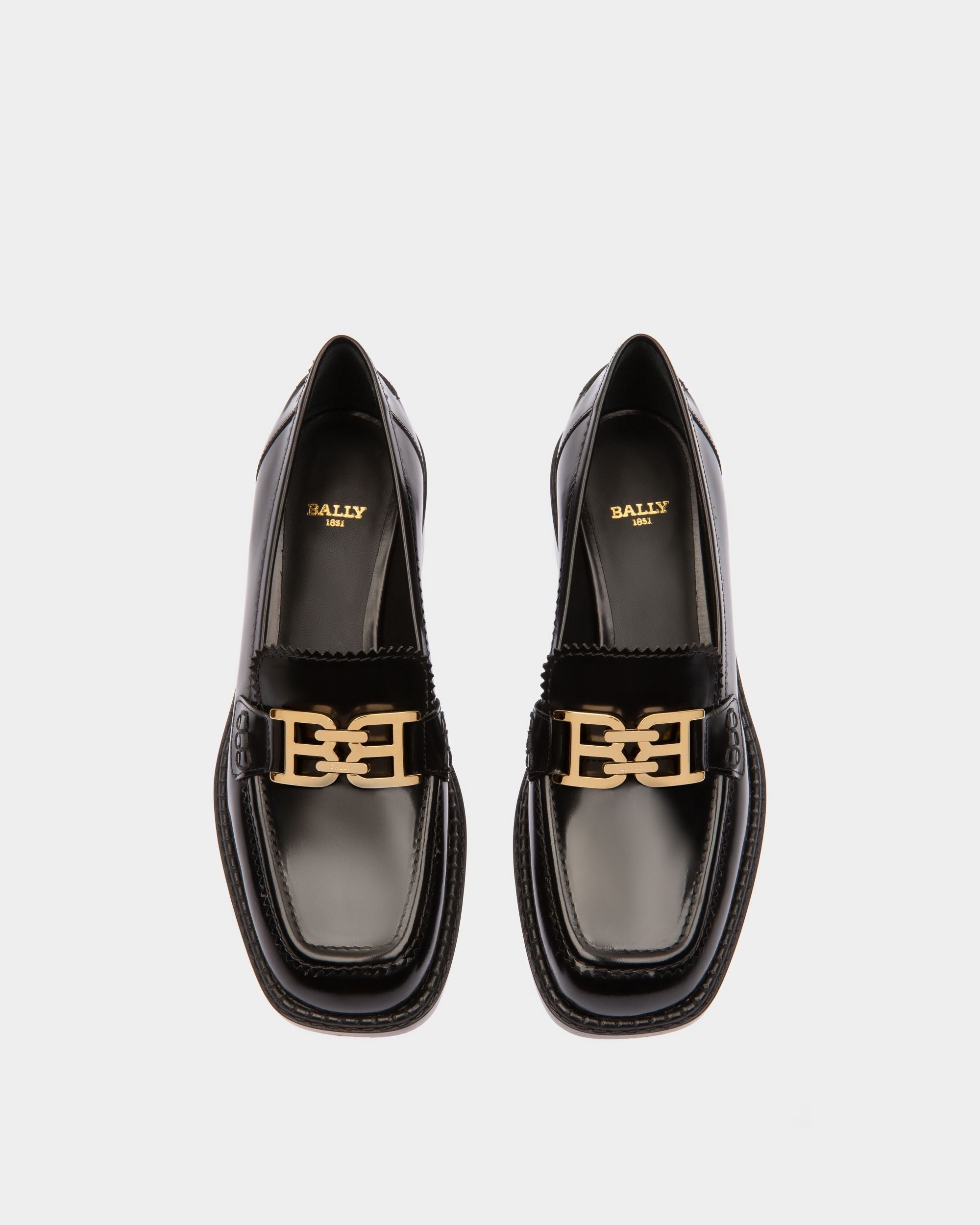 Bally Global - Ellyane Leather Mocassins In Black - Negro