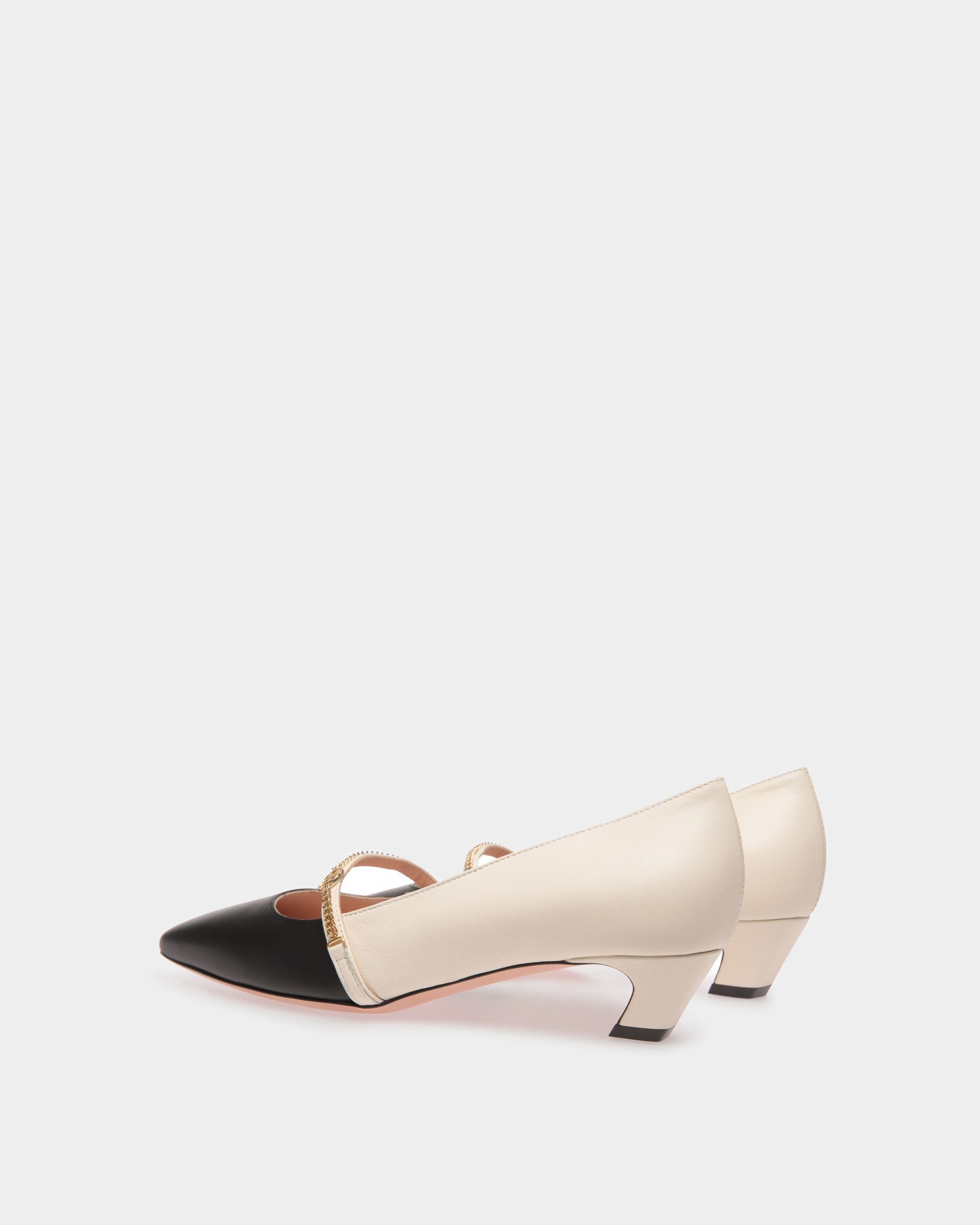 Bally Global - Escarpin Baby Sylt En Cuir Noir Et Blanc - Noir