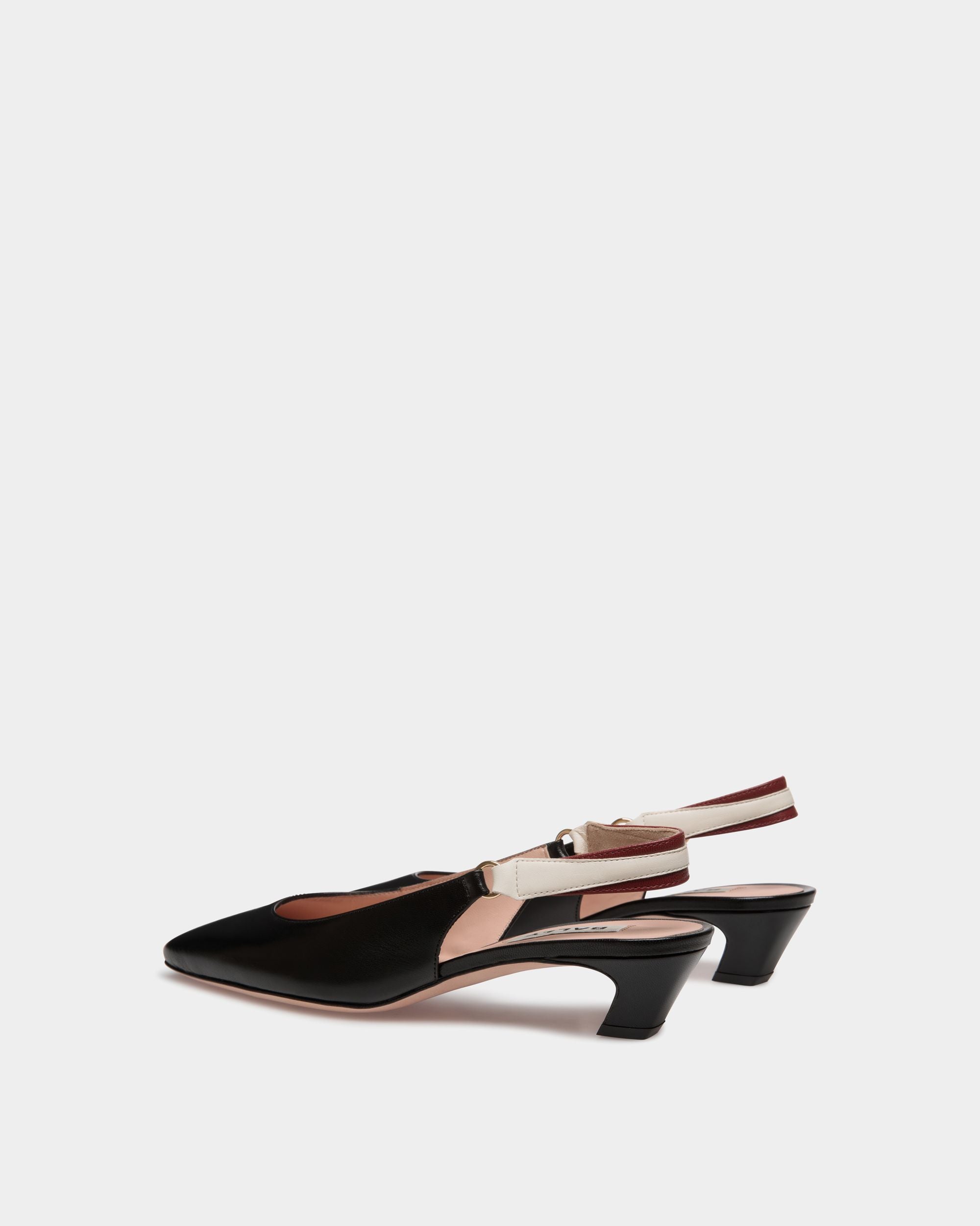 Bally Global - Zapato De Salón Destalonado Sylt De Napa Negra - Negro