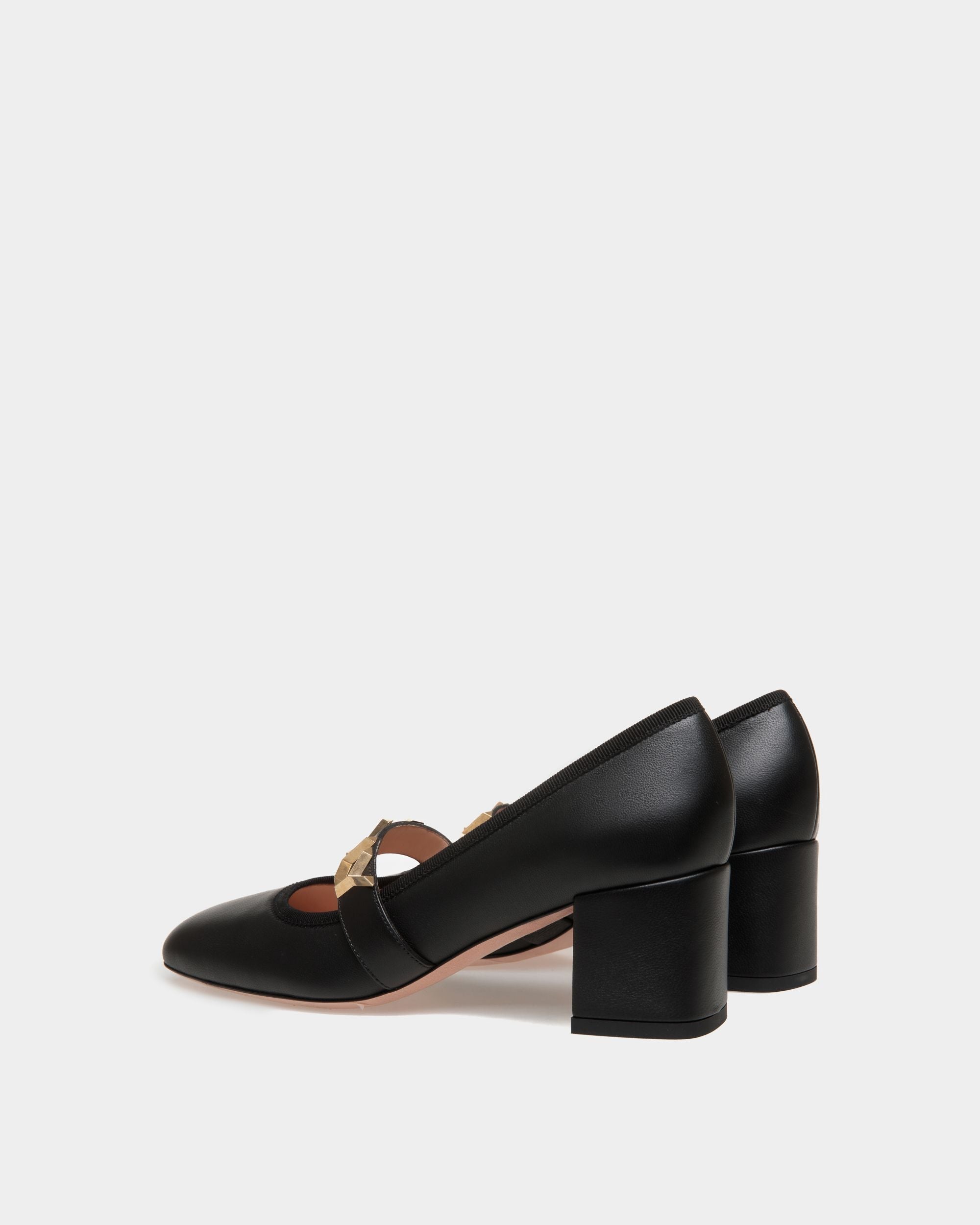 Bally Global - Bally Spell Pump in Black Leather - Black