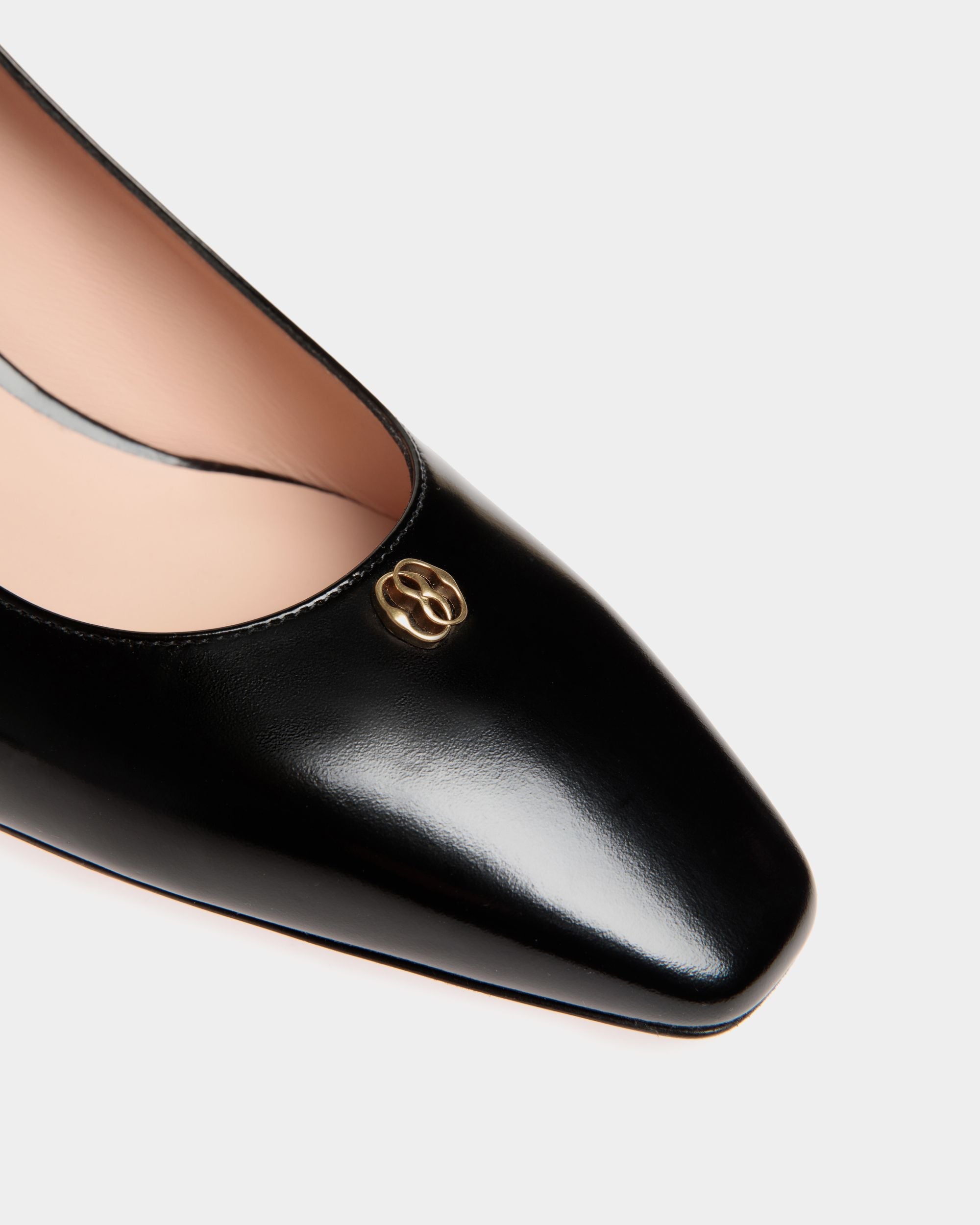 Bally Global - Zapato De Salón Sylt De Piel Cepillada Negra - Negro