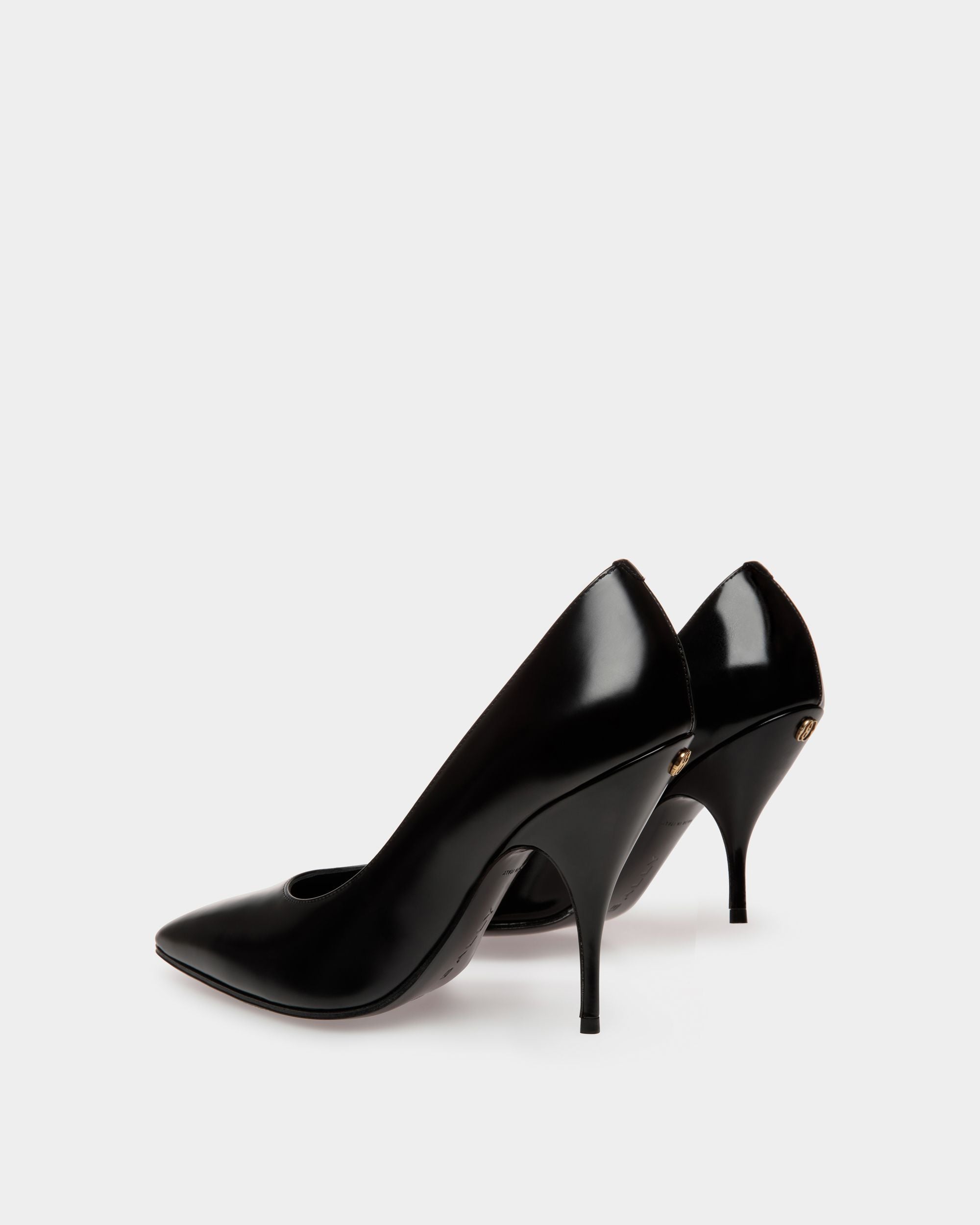 Bally Global - Claudelle Pumps In Black Leather - Black