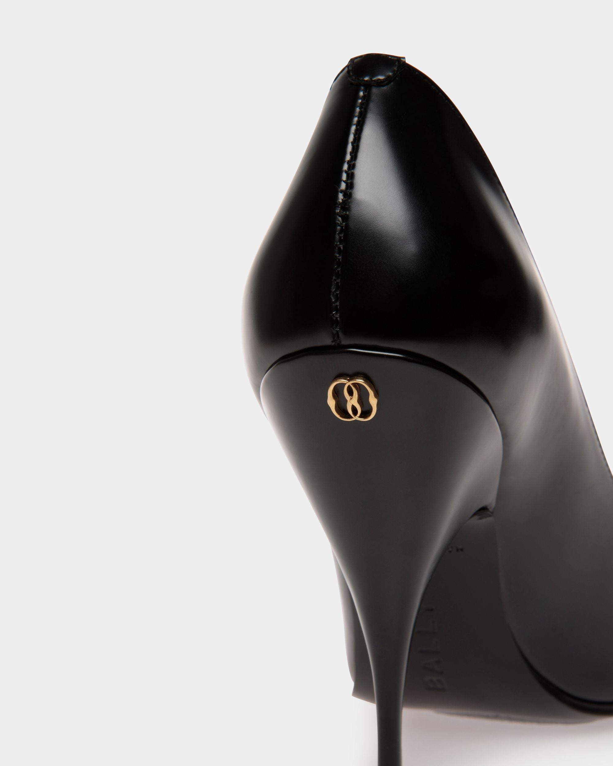 Bally Global - Claudelle Pumps In Black Leather - Black