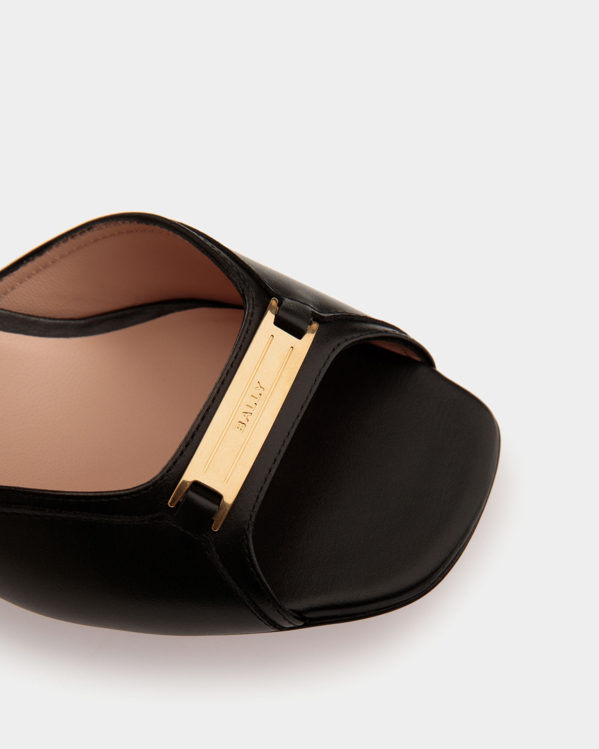 Bally Global - Deco Sandal in Black Leather - Black