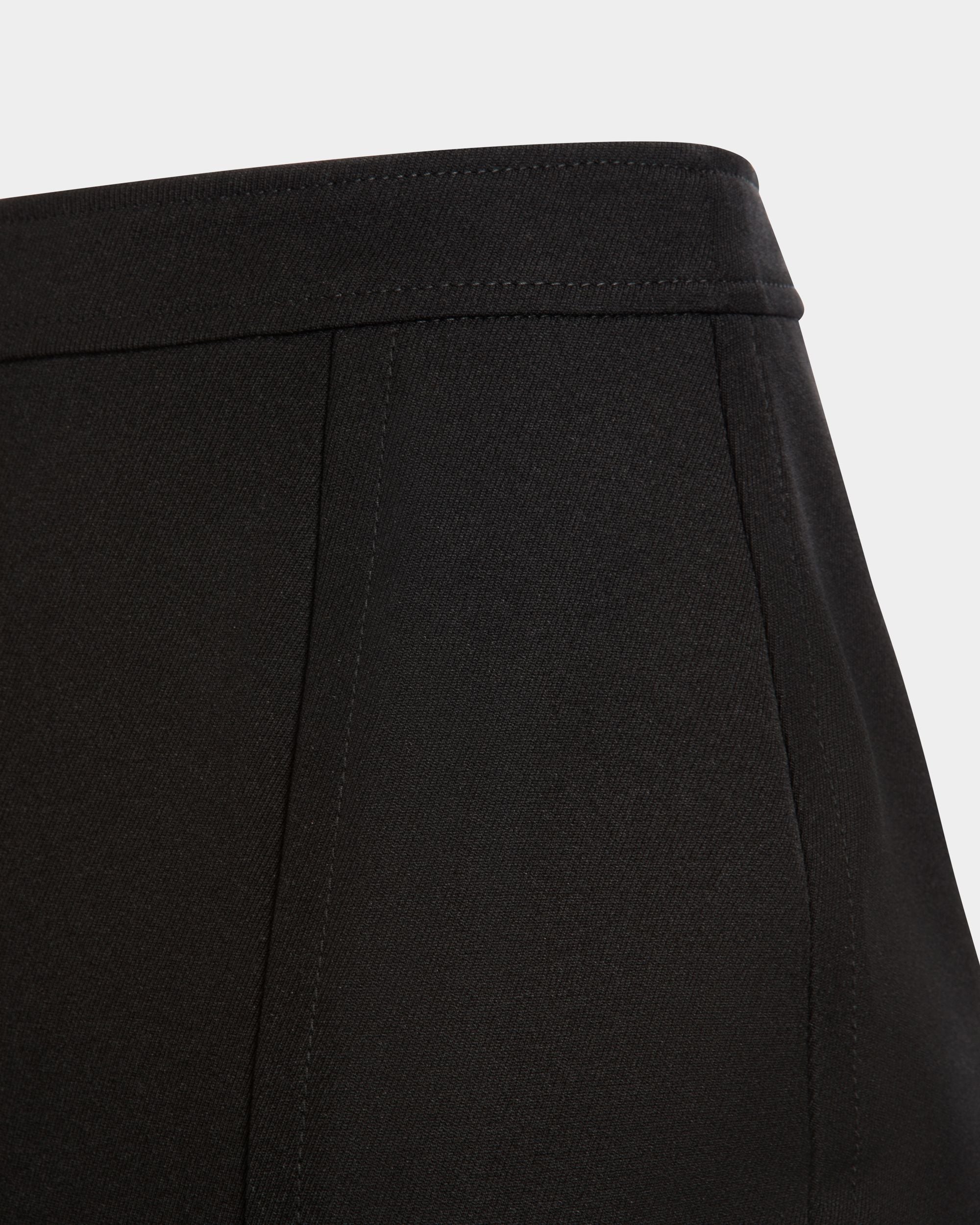 Bally Global - Falda Midi De Gabardina De Nailon Negra - Negro