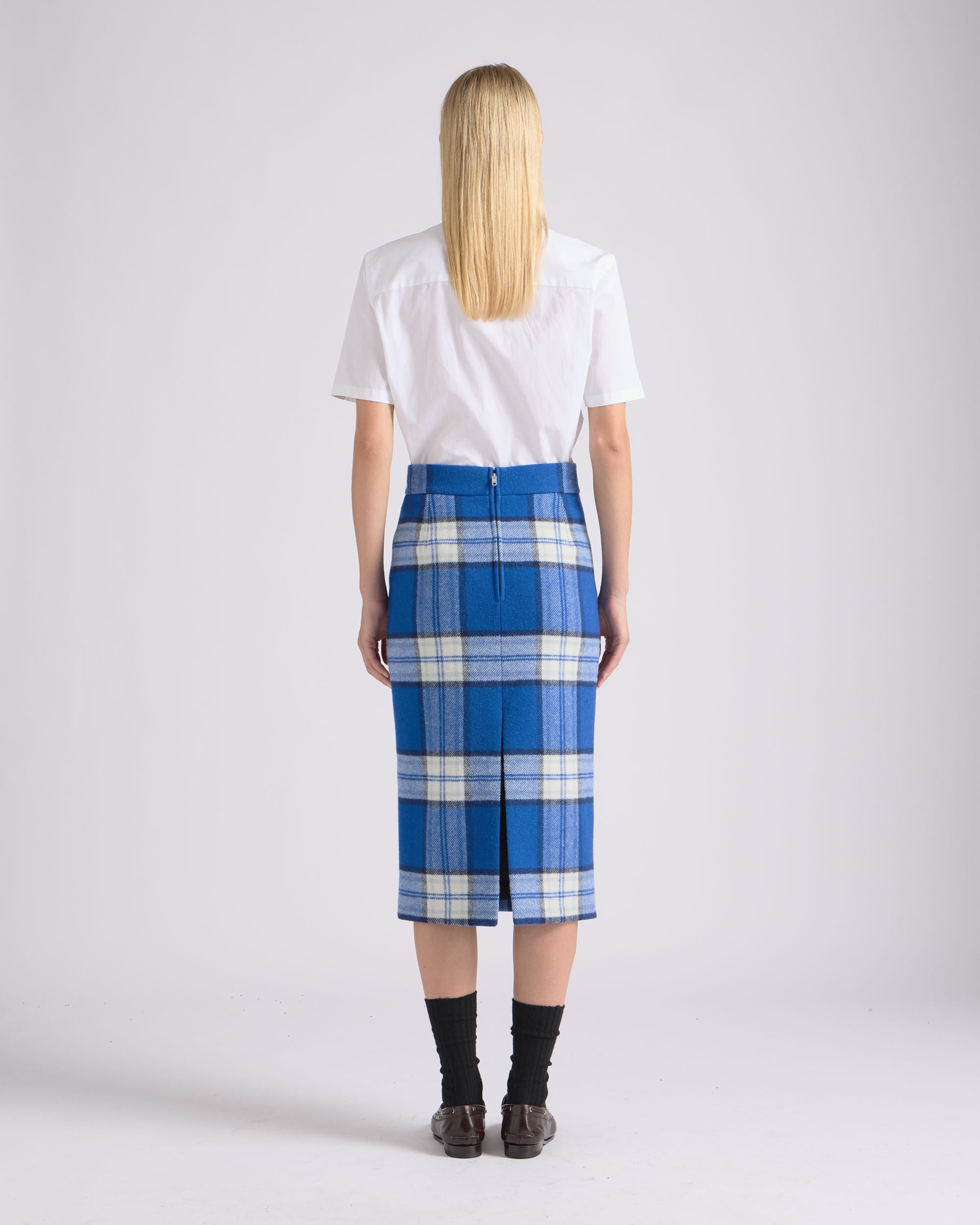 Bally Global - Midi Skirt With a Check Pattern in a Blue Wool Blend - Blue