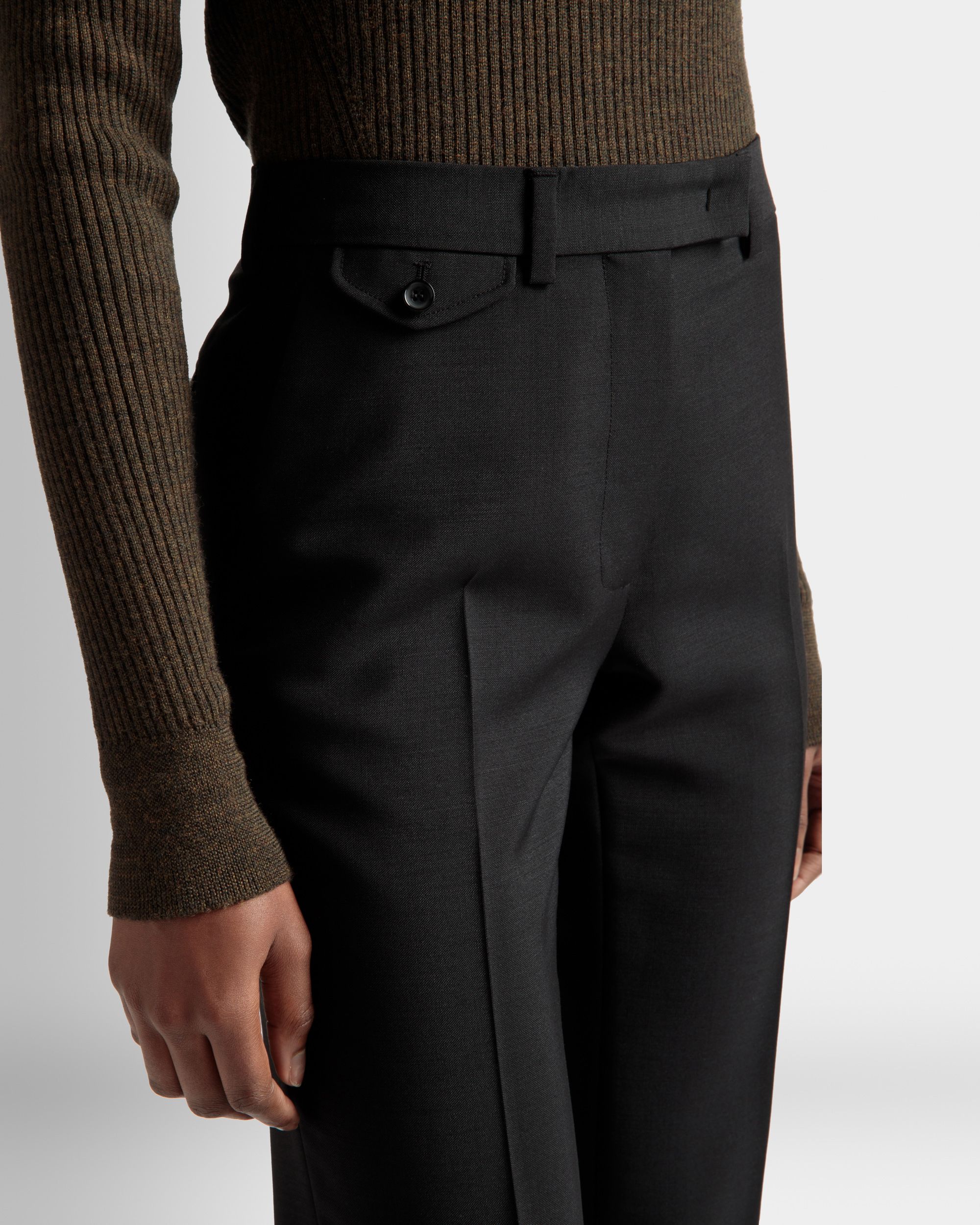 Bally Global - Pantalones De Traje De Pernera Recta - Negro