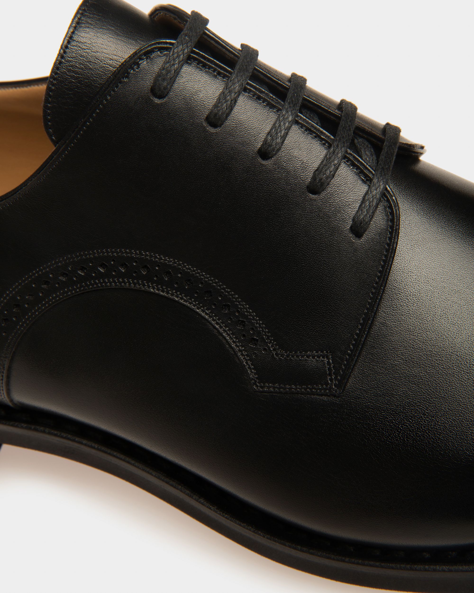 Bally Global - Scrivani Men's Leather Derby Lace-Up Shoe In Black - Black