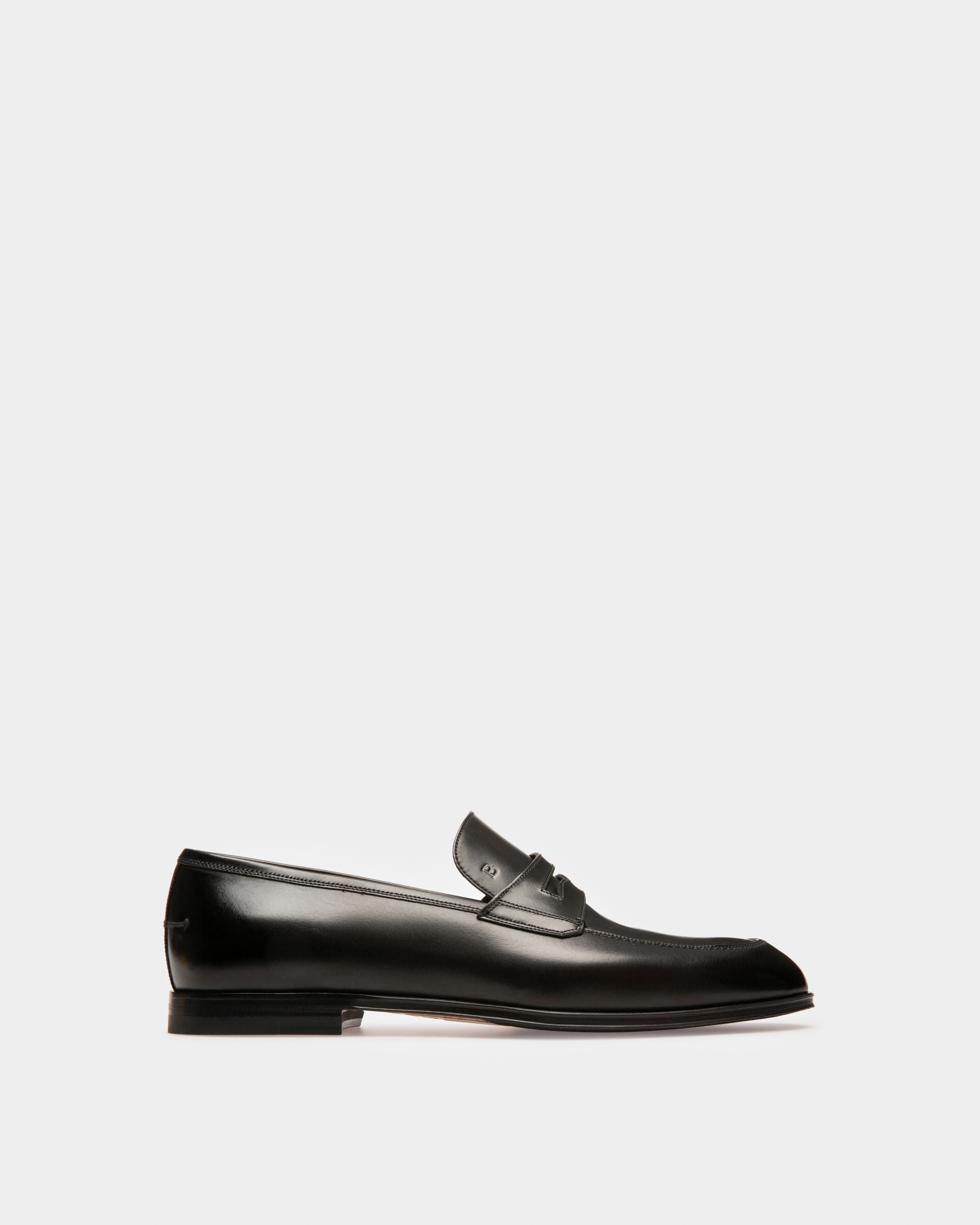 Bally Global - Webb Leather Loafers In Black - Noir