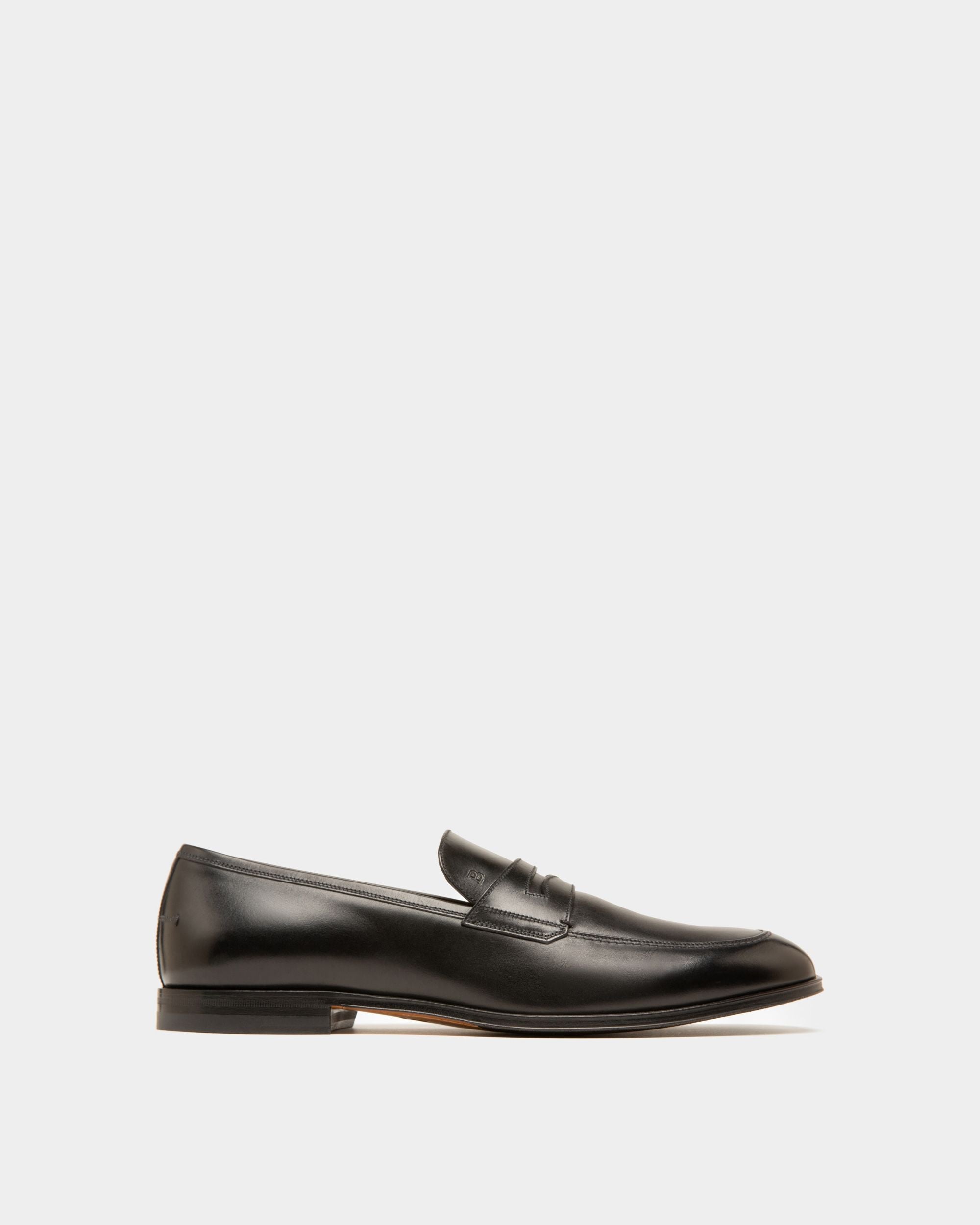Bally Global - Webb Leather Loafers In Black - Black