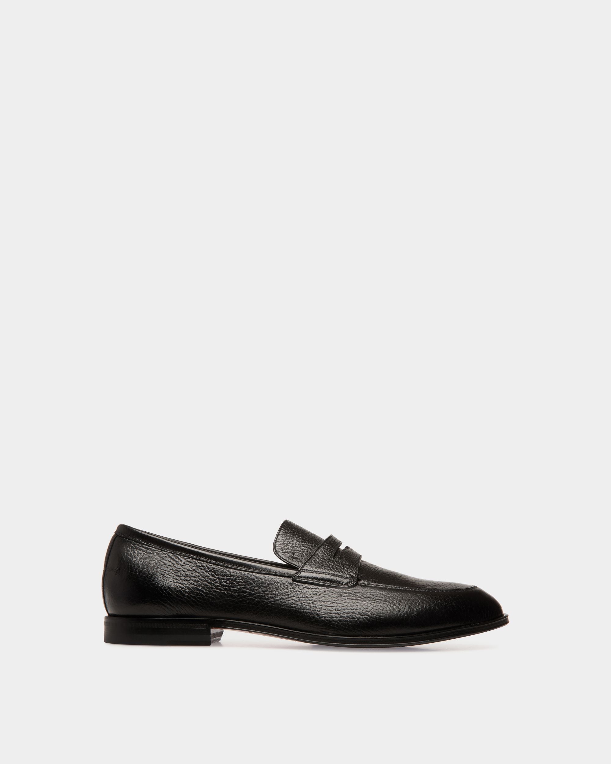 Bally Global - Webb Leather Loafers In Black - Black