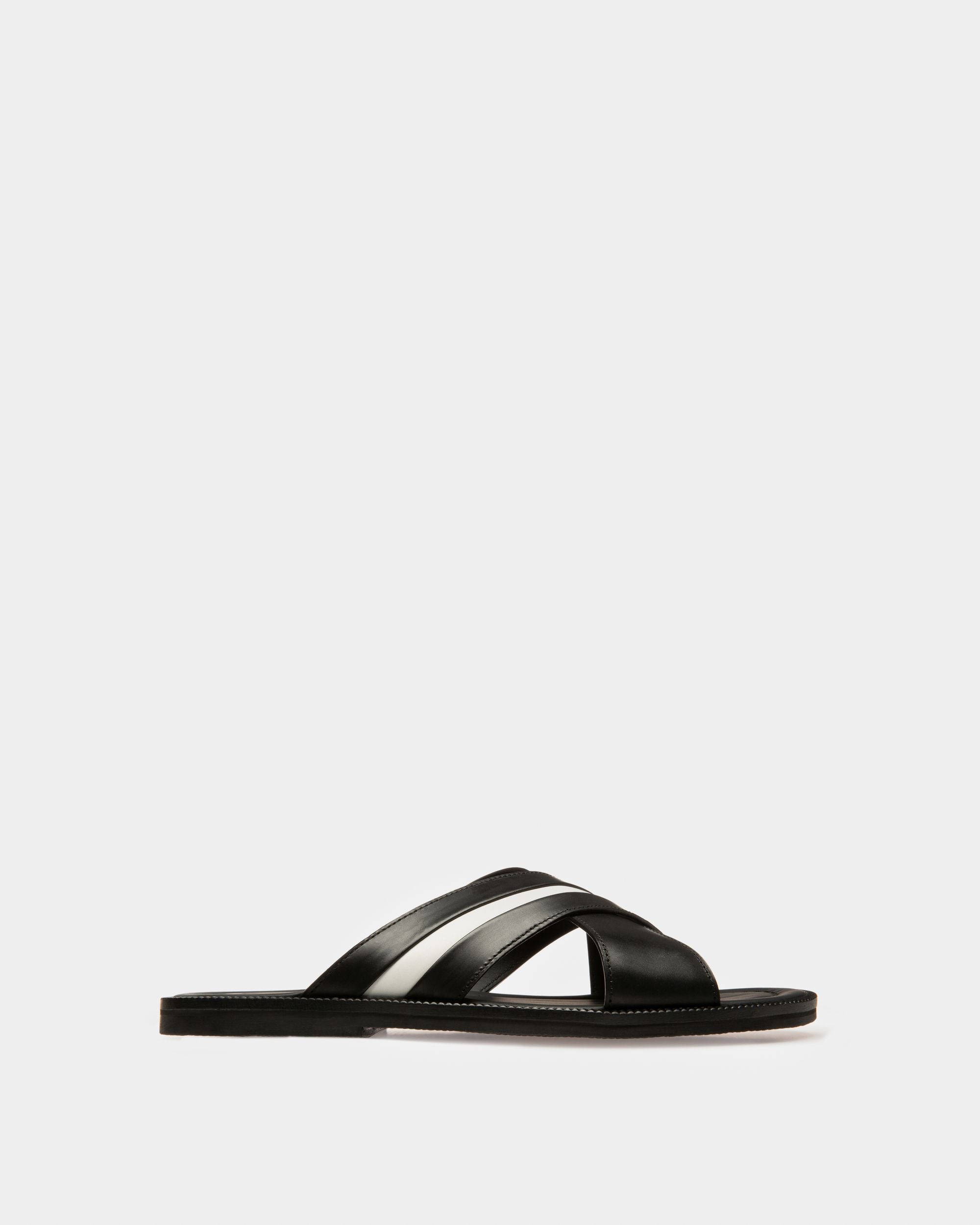 Bally Global - Jaabir Leather Sandals In Black - Negro