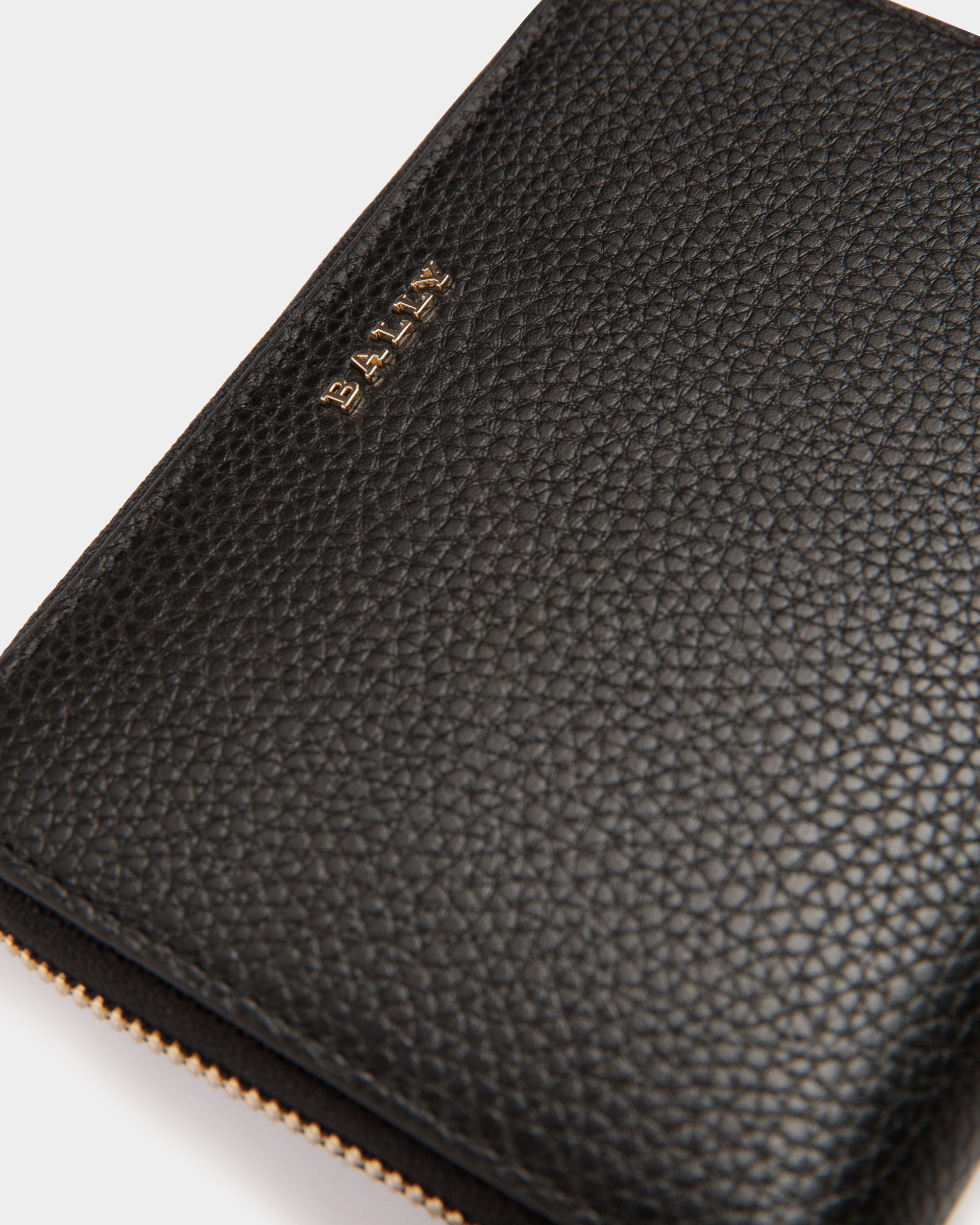 Bally Global - Portefeuille À Contour Zippé En Cuir Grainé Noir - Noir