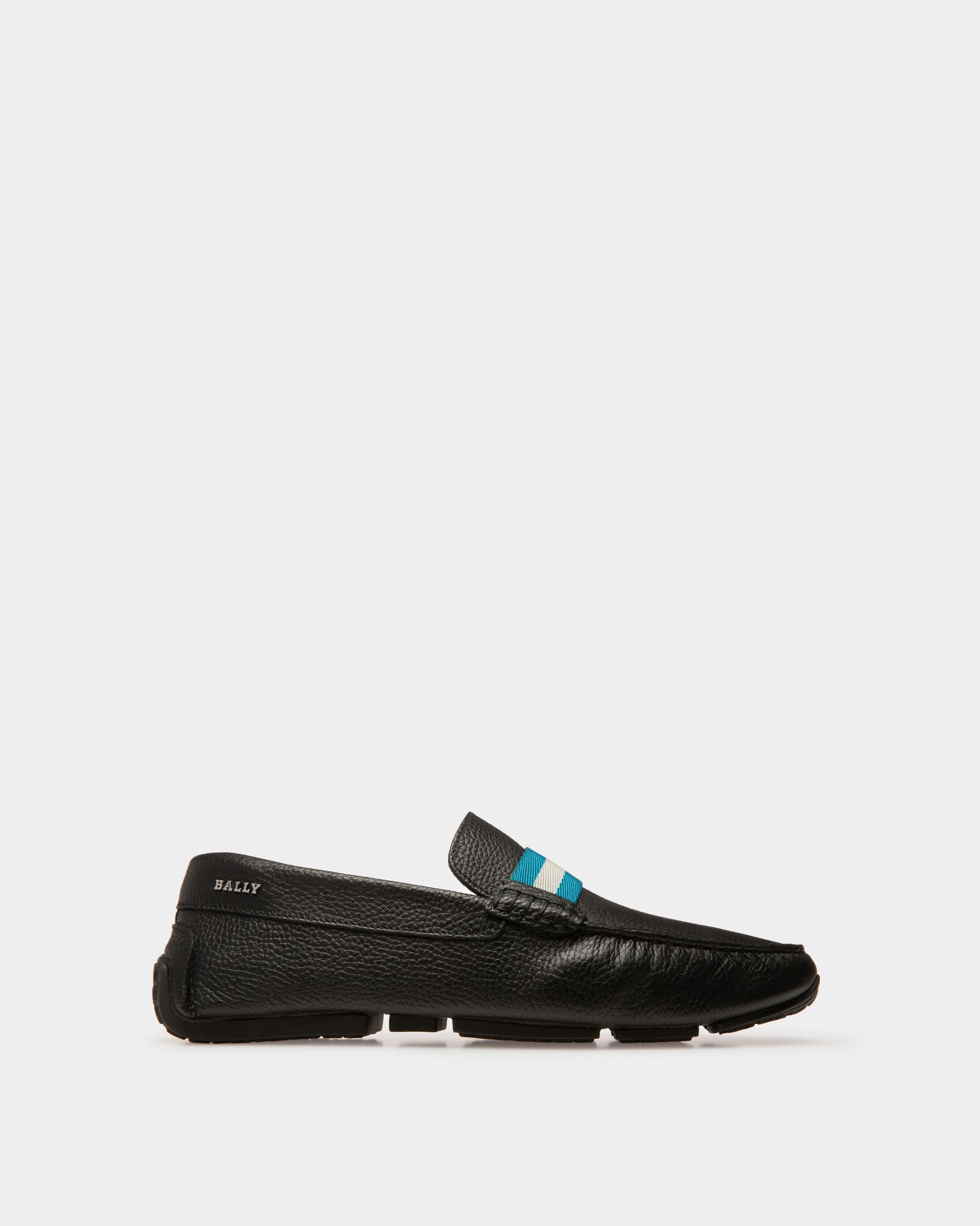 Bally Global - Pilot Driver in Black Grained Leather - Black
