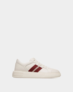 Moony Leather Sneakers In White