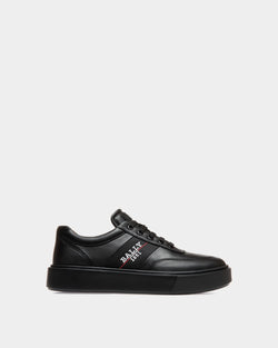 Zapatilla De Piel Negra