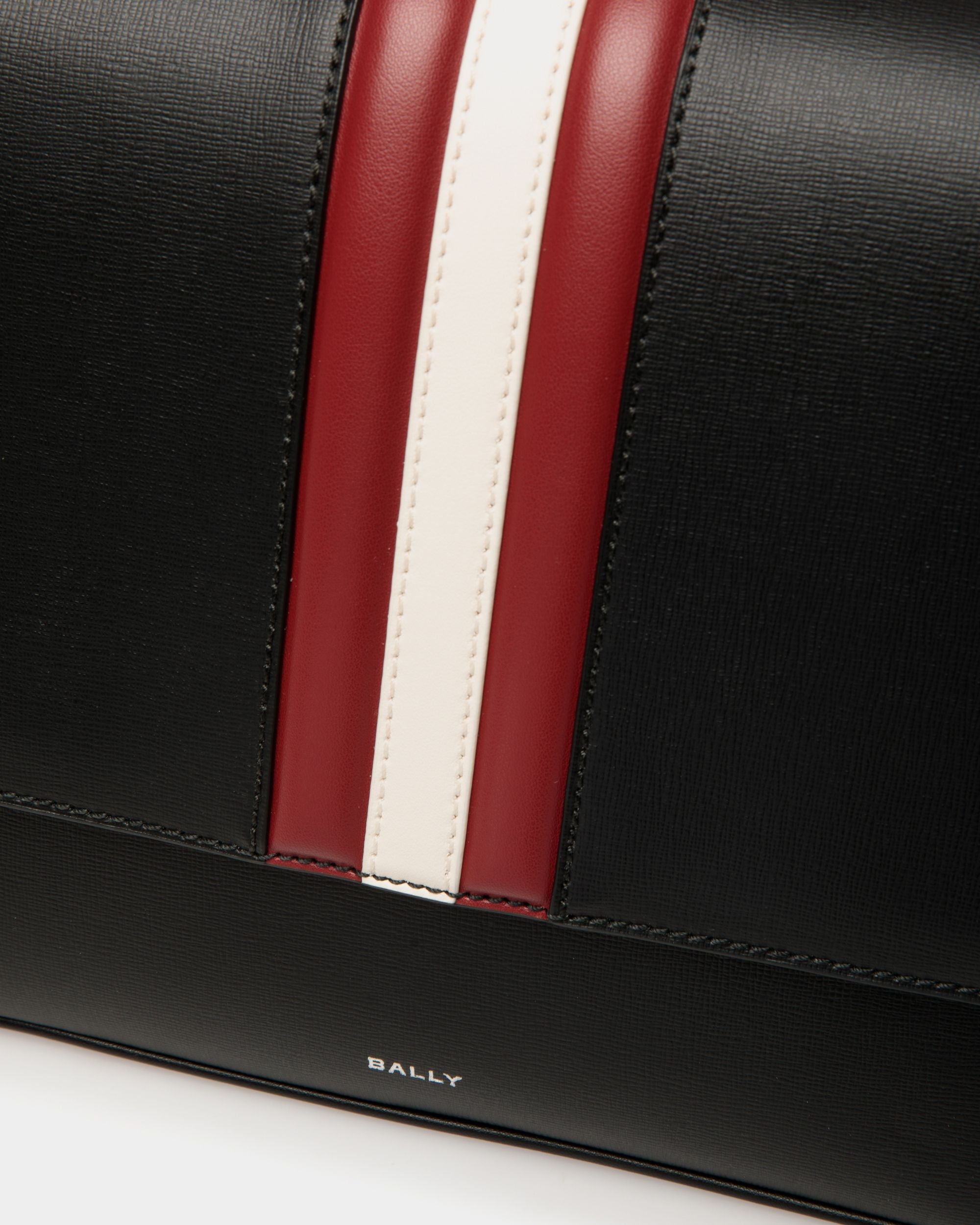 Bally Global - Mythos Crossbody Bag in Black Recycled Leather - Negro