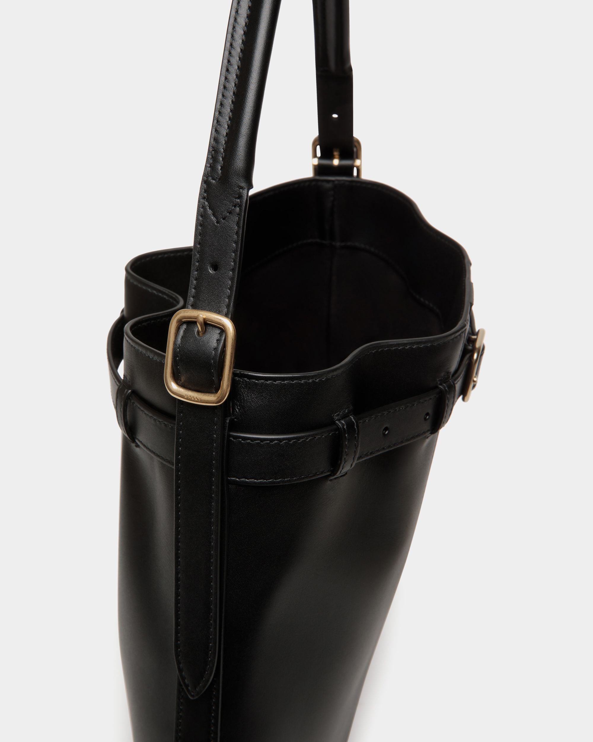 Bally Global - Beckett Crossbody Bag In Black Leather - Negro
