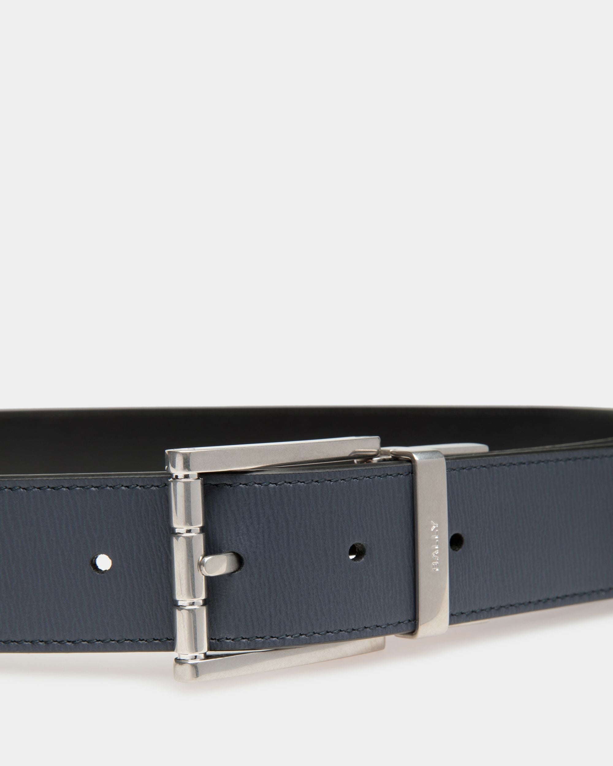 Bally Global - Dress Belt In Midnight Leather - Blue