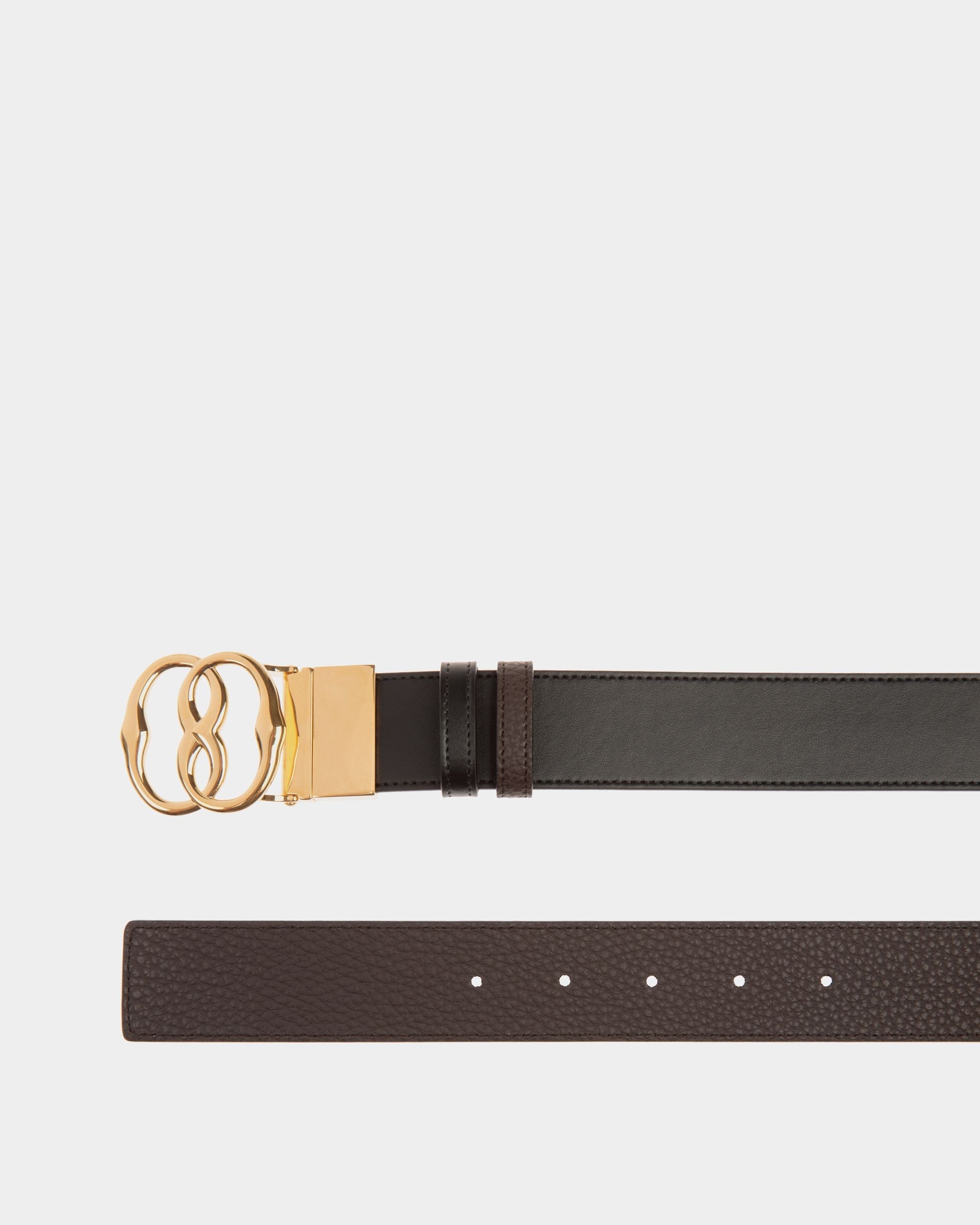 Bally Global - Bally Iconic Buckle Adjustable-Reversible Belt In Black Leather - Black