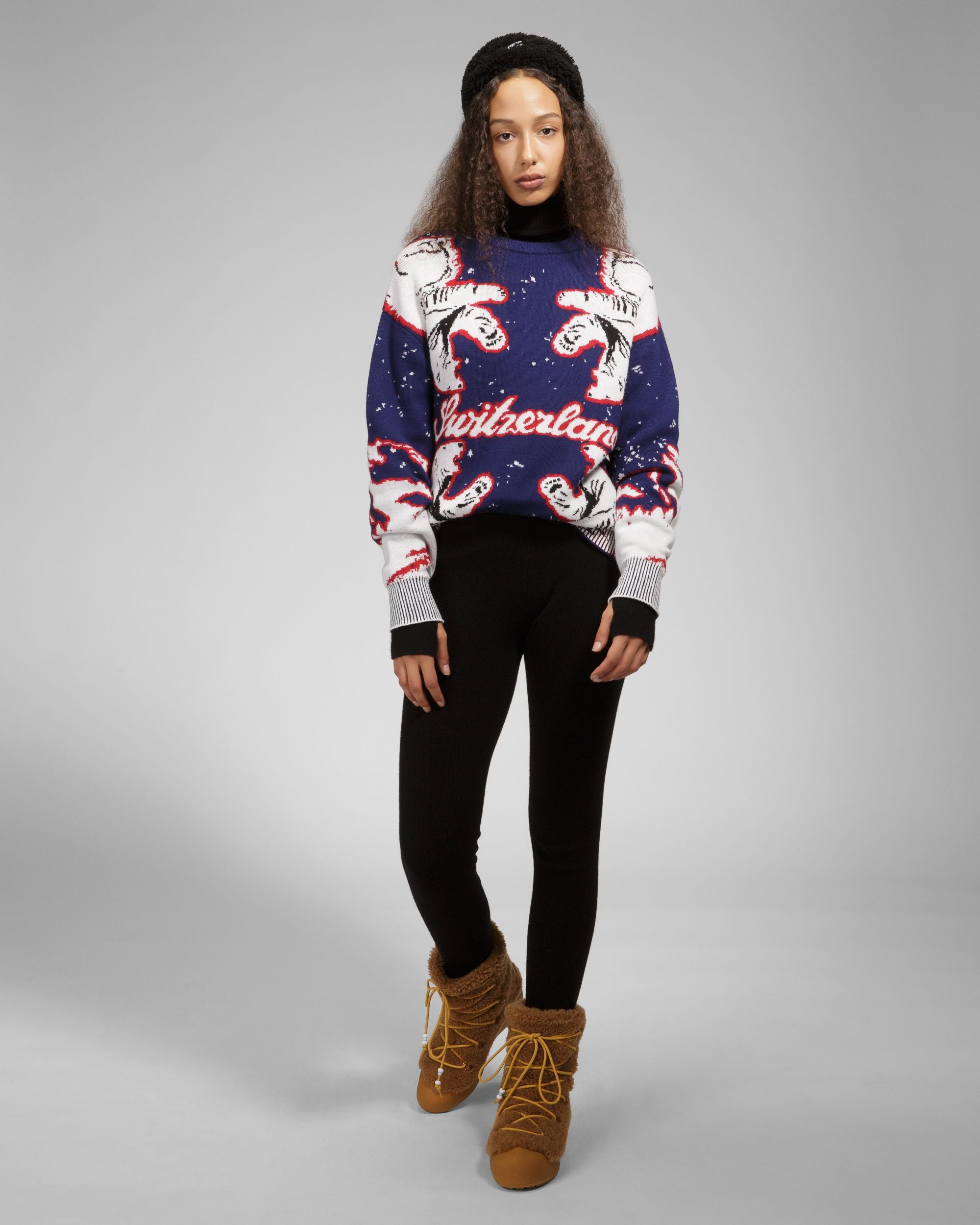 Bally Global - Merino Wool Crew Neck In Navy & Bone - Multicolor