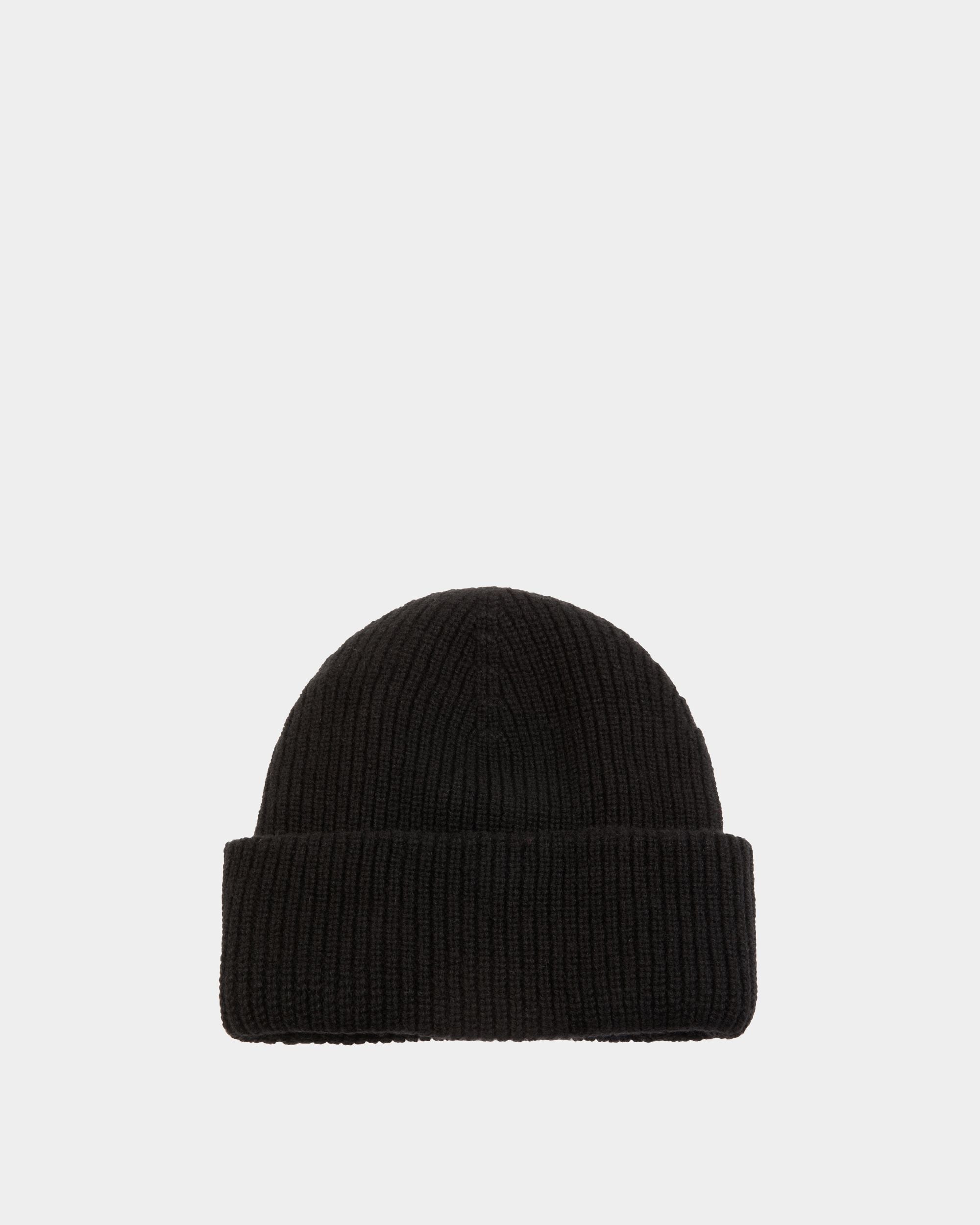 Bally Global - Beanie With Bally Crest Logo In Black Cashmere - Negro