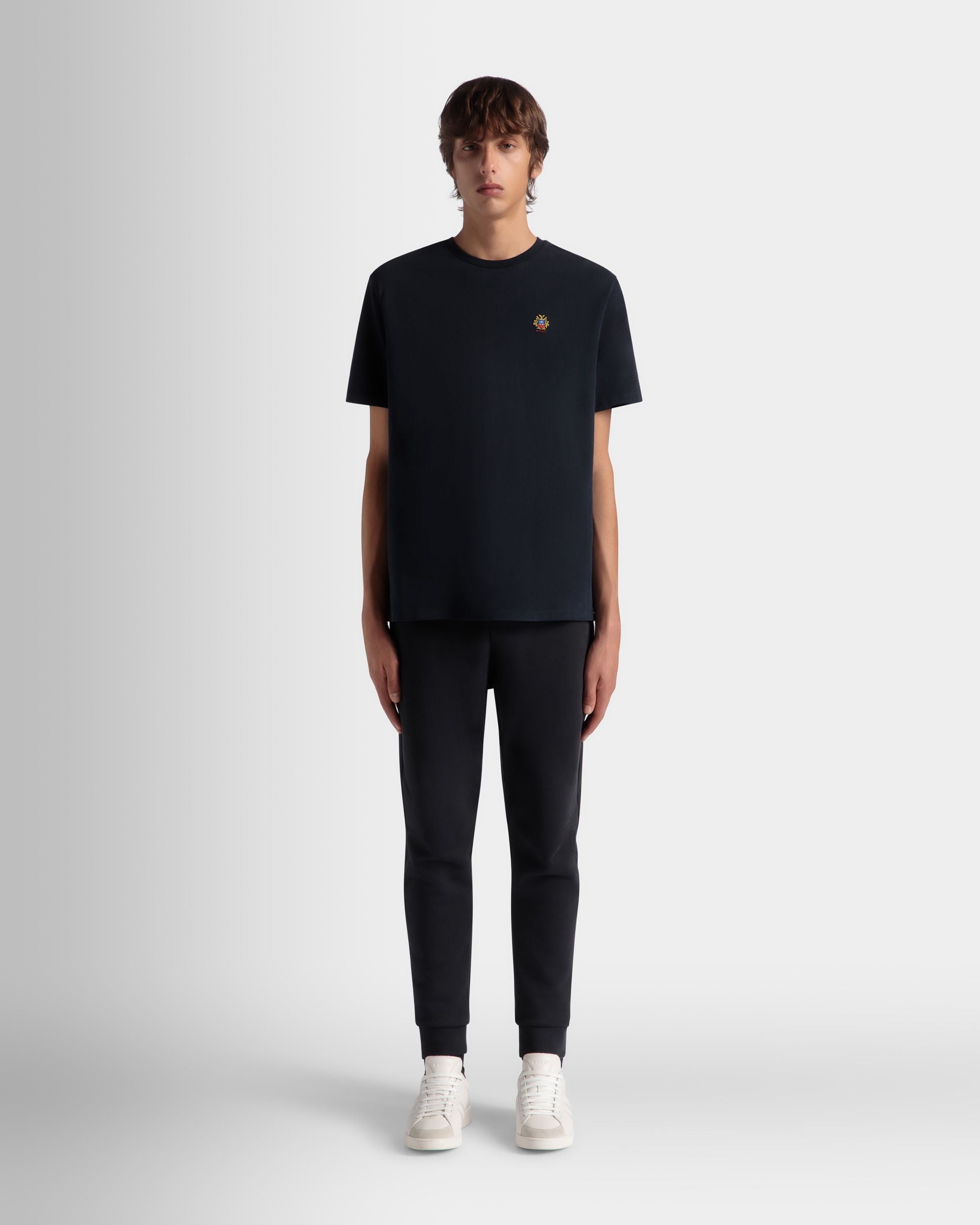 Bally Global - T-Shirt With a Bally Crest Logo In Navy Blue Cotton - Azul