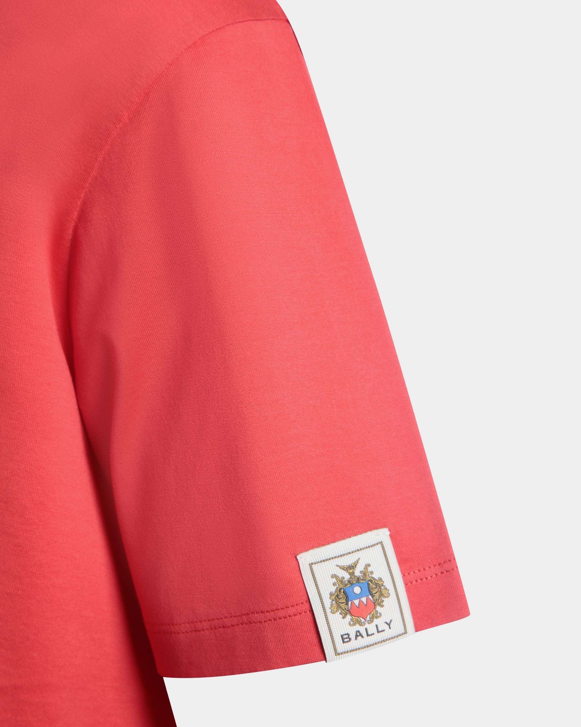 Bally Global - T-Shirt With a Bally Crest in Red Cotton - Red