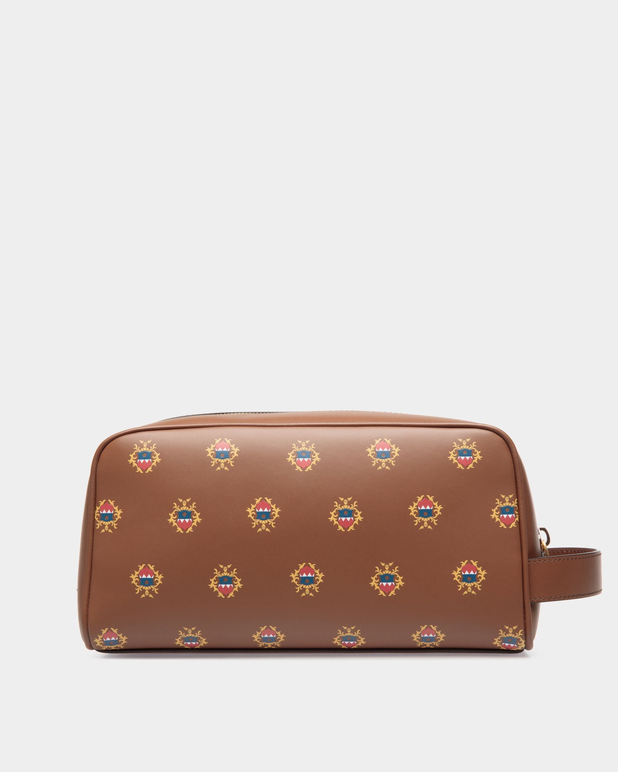Bally Global - Easy Bally Washbag in Brown Leather with a Bally Crest Print - Brown