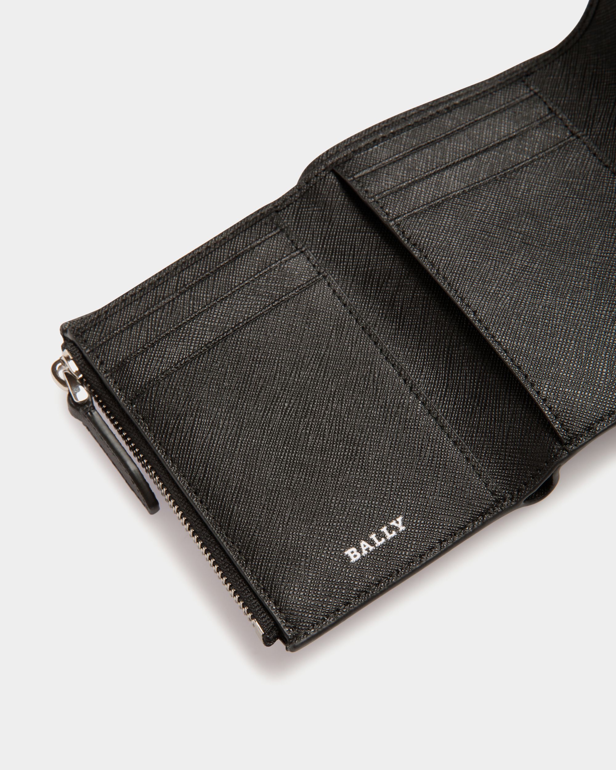 Bally Global - Wallet In Black Bovine Split - Black