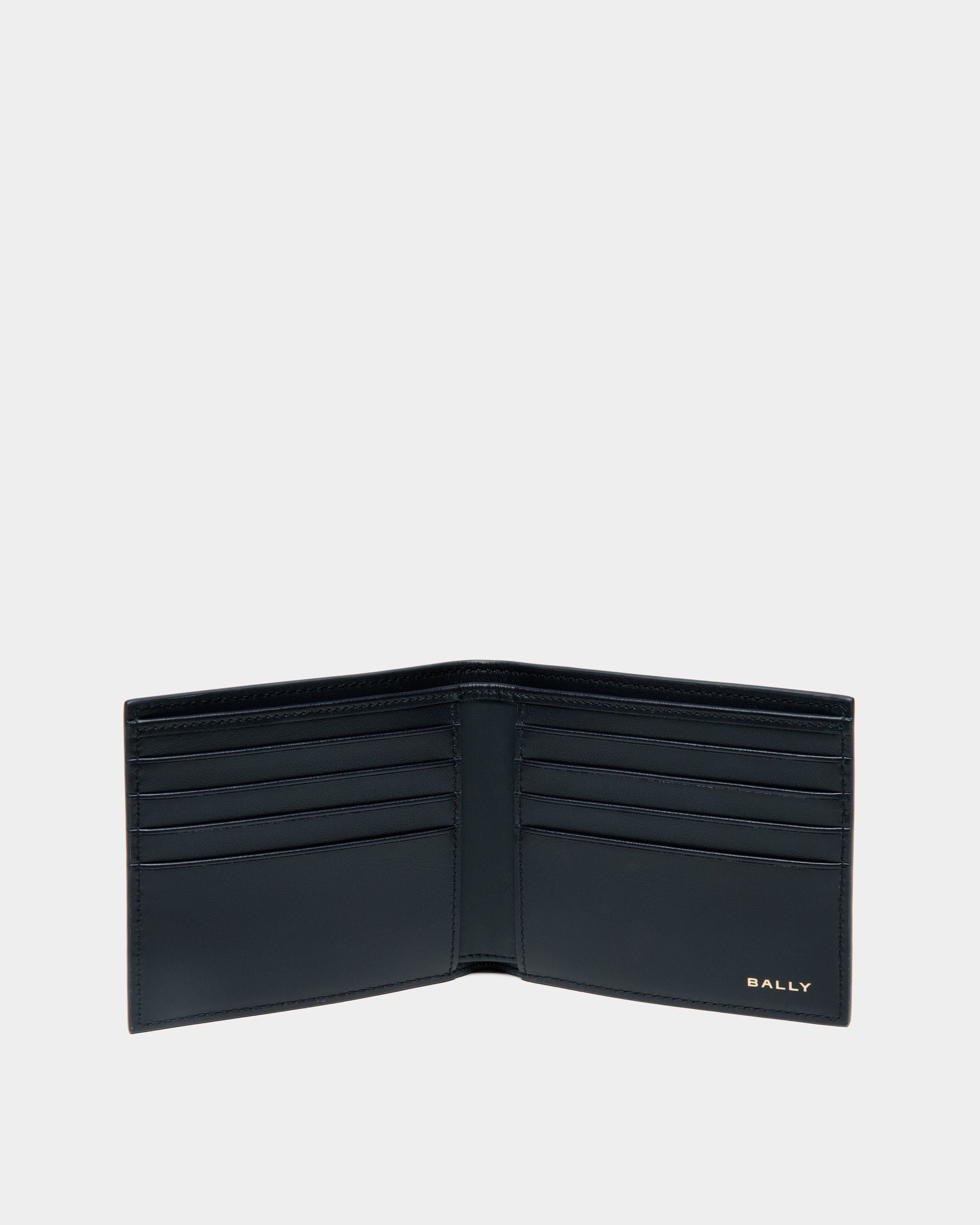 Bally Global - Summer Capsule Bifold In White And Navy Blue Leather - White